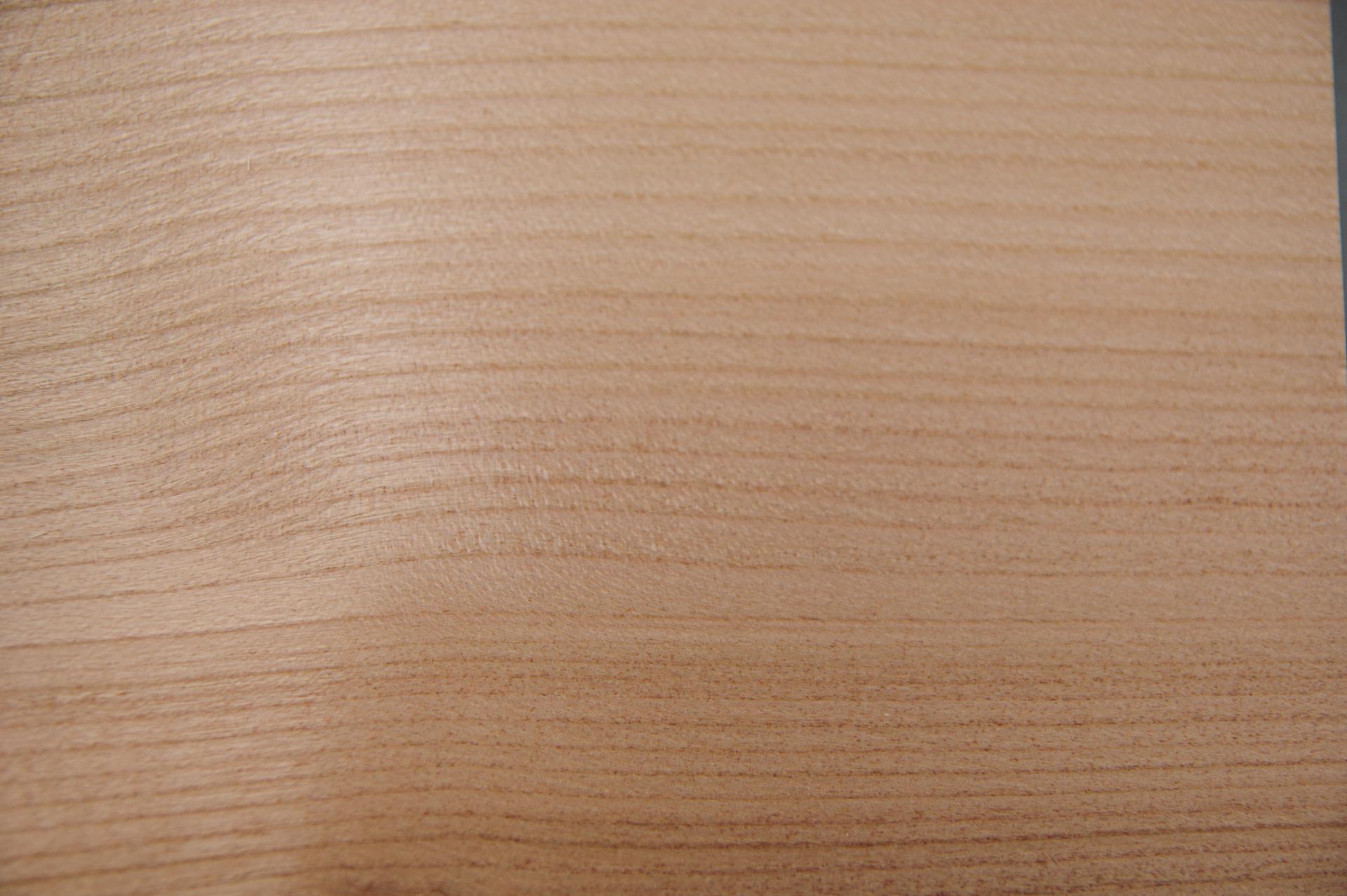 Kirschbaum, europäischer -Furnier (1,4mm) - 0,14m² (12Stk. x 12cm x 10cm)