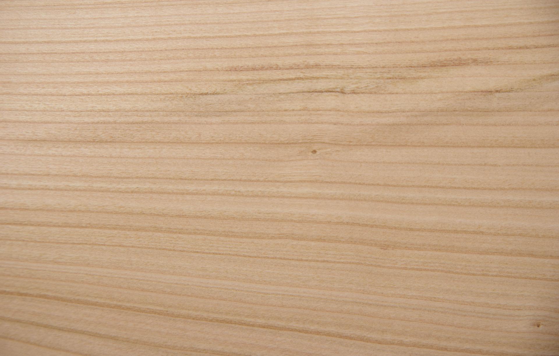 European Cherry, - veneer (0,9mm) - 2,14m² (16pcs. x 103cm x 13cm)