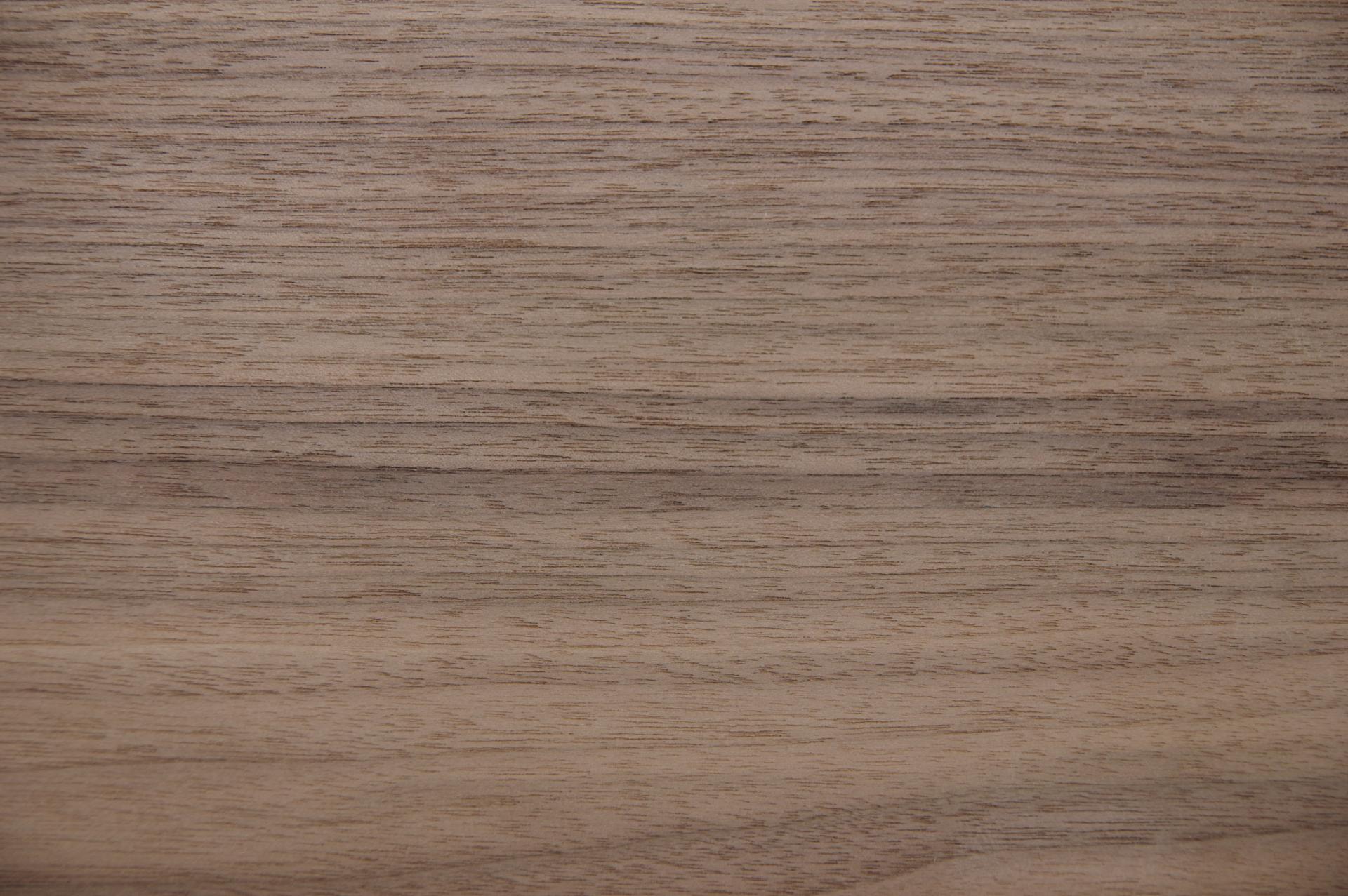 Nussbaum, amerikanischer -Furnier (0,6mm) - 6,45m² (32Stk. x 126cm x 16cm)