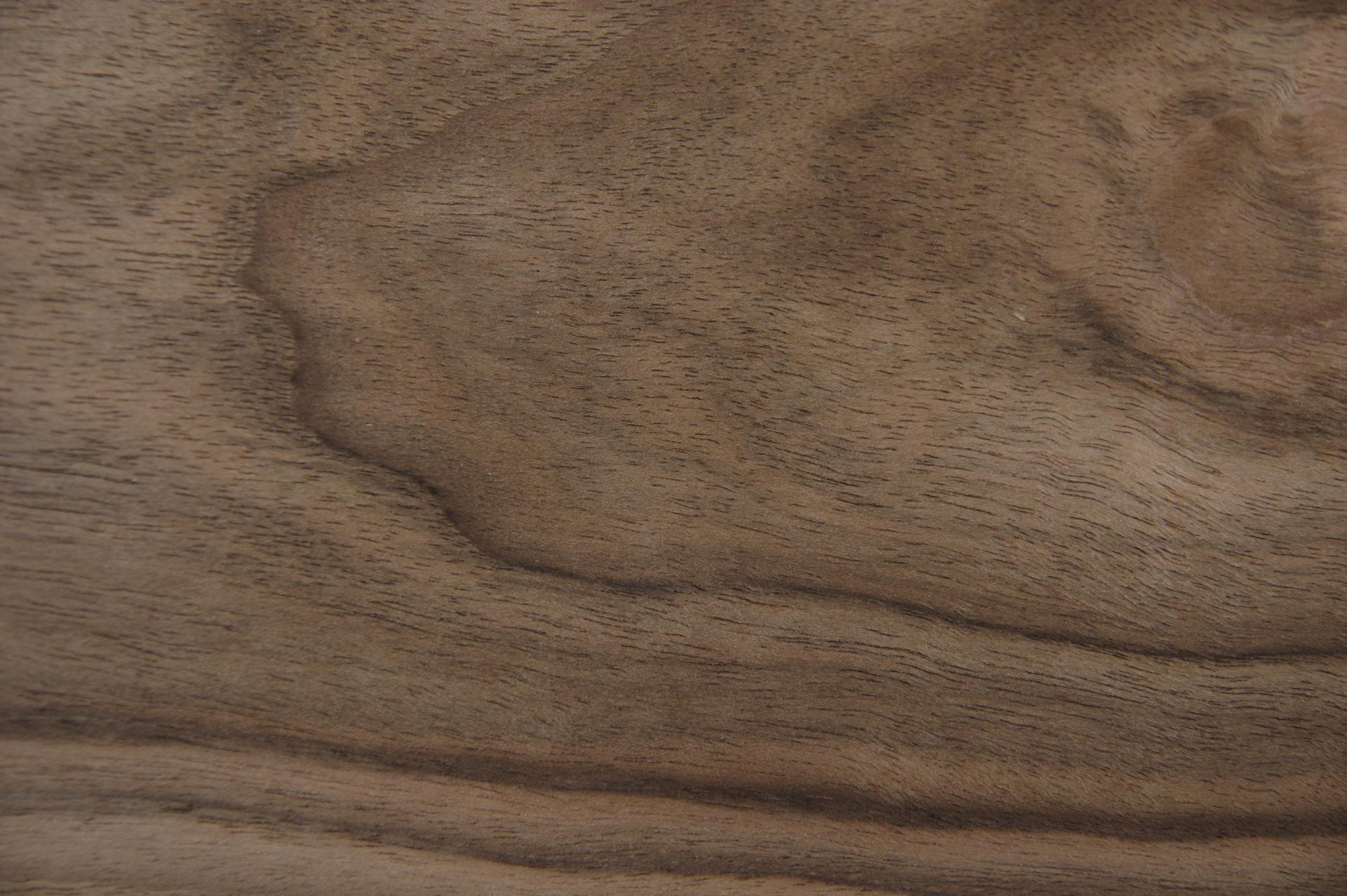 Nussbaum, europäischer -Furnier (0,9mm) - 0,07m² (5Stk. x 10cm x 14cm)