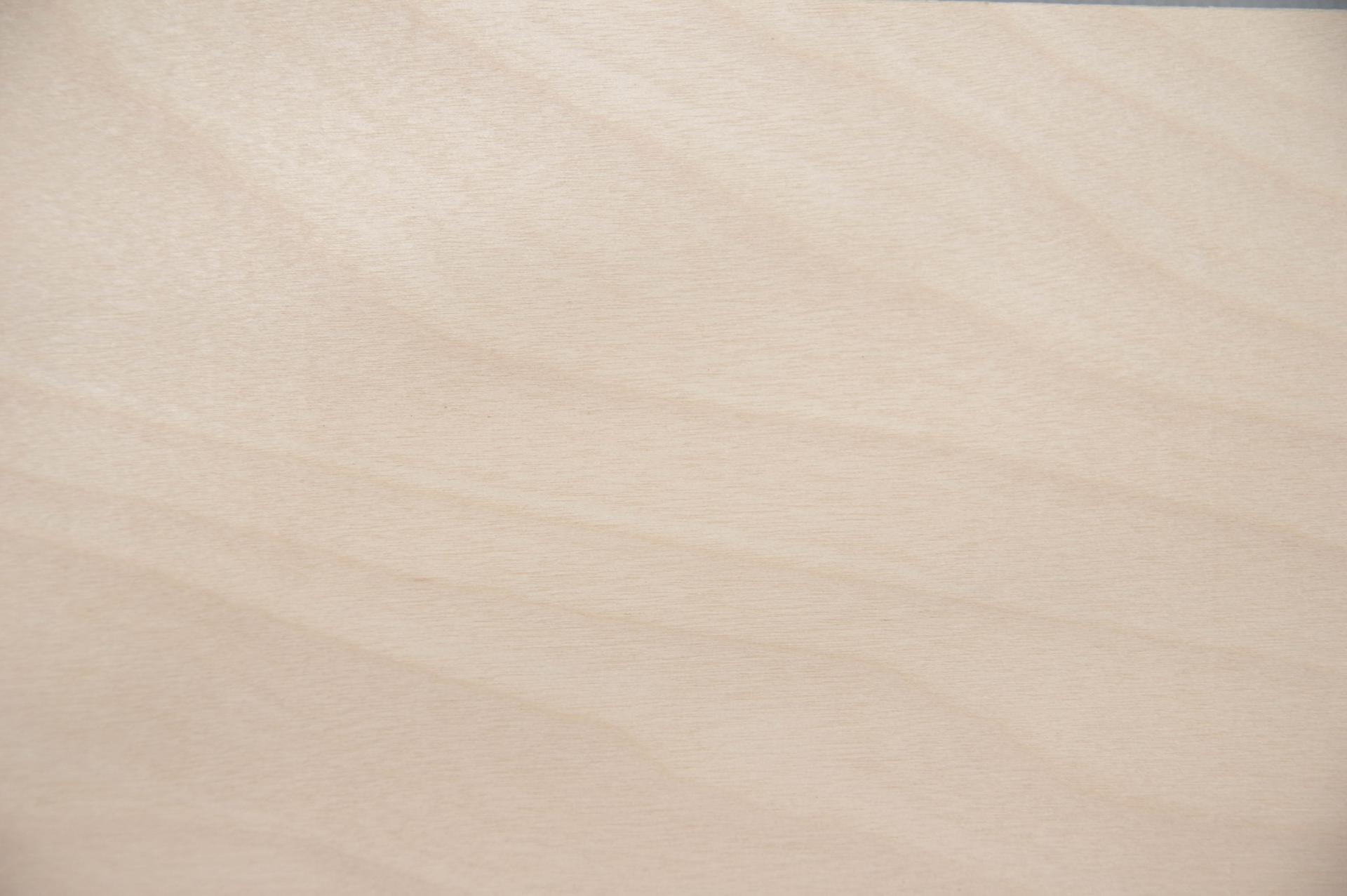 Birch, - veneer (0,6mm) - 0,87m² (17pcs. x 41cm x 12,5cm)