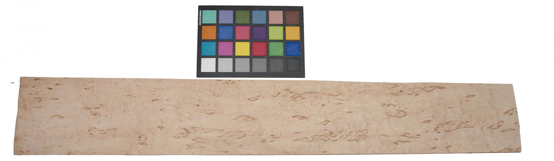 Birke Maser -Furnier (0,6mm) - 1,17m² (10Stk. x 90cm x 13cm)