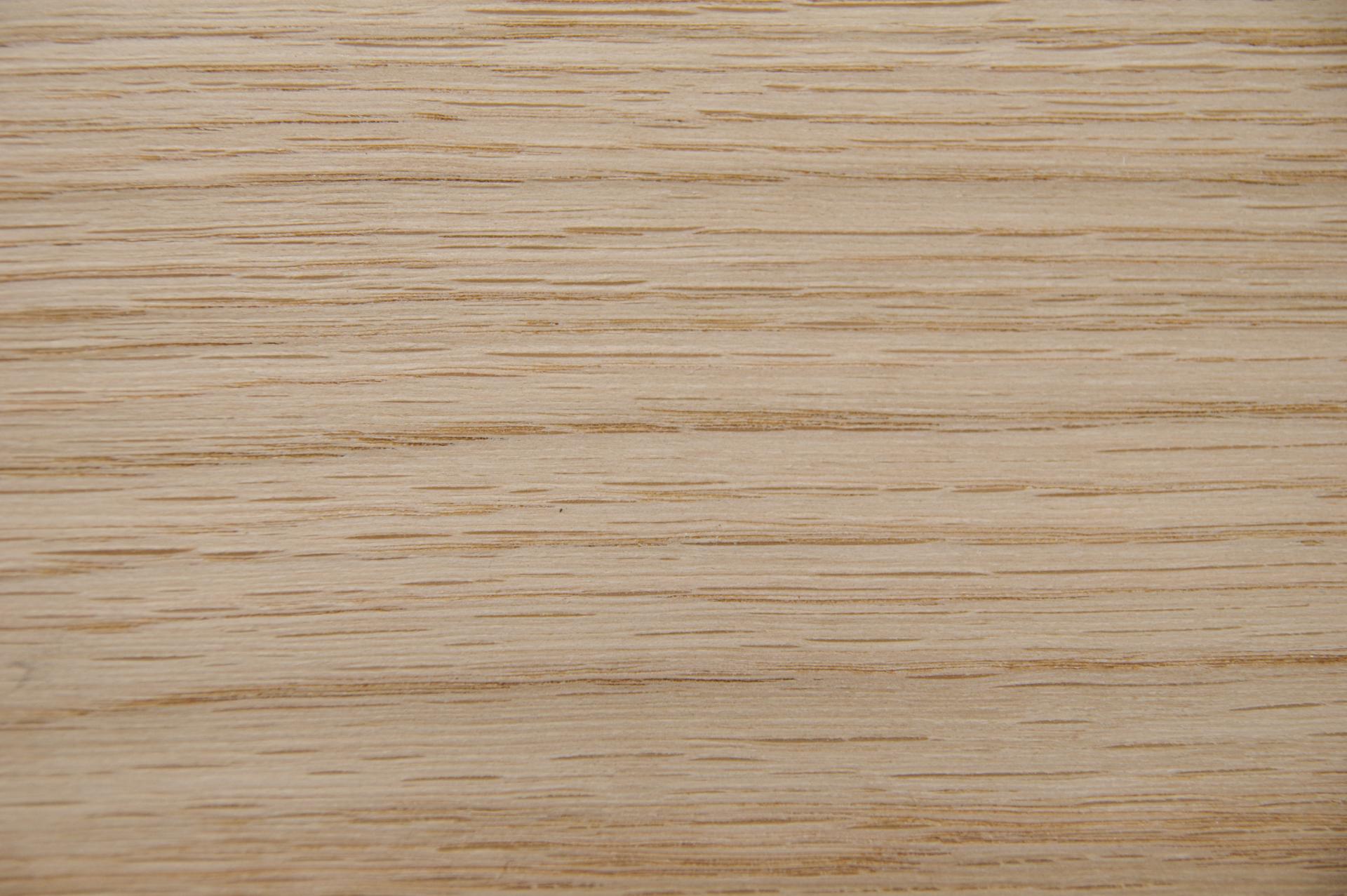 Eiche, europäische -Furnier (0,9mm) - 2,7m² (16Stk. x 161cm x 10,5cm)