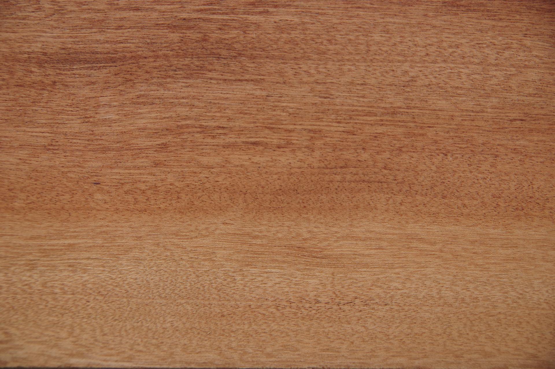 Mahagoni Sapeli -Furnier (2,4mm) - 0,81m² (8Stk. x 70cm x 14,5cm)