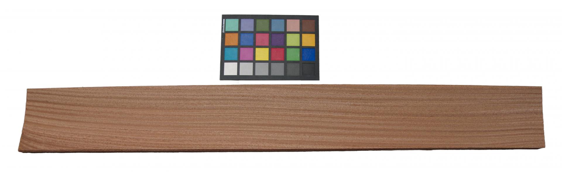 Mahogany Sapeli, - veneer (2,4mm) - 0,97m² (8pcs. x 101cm x 12cm)