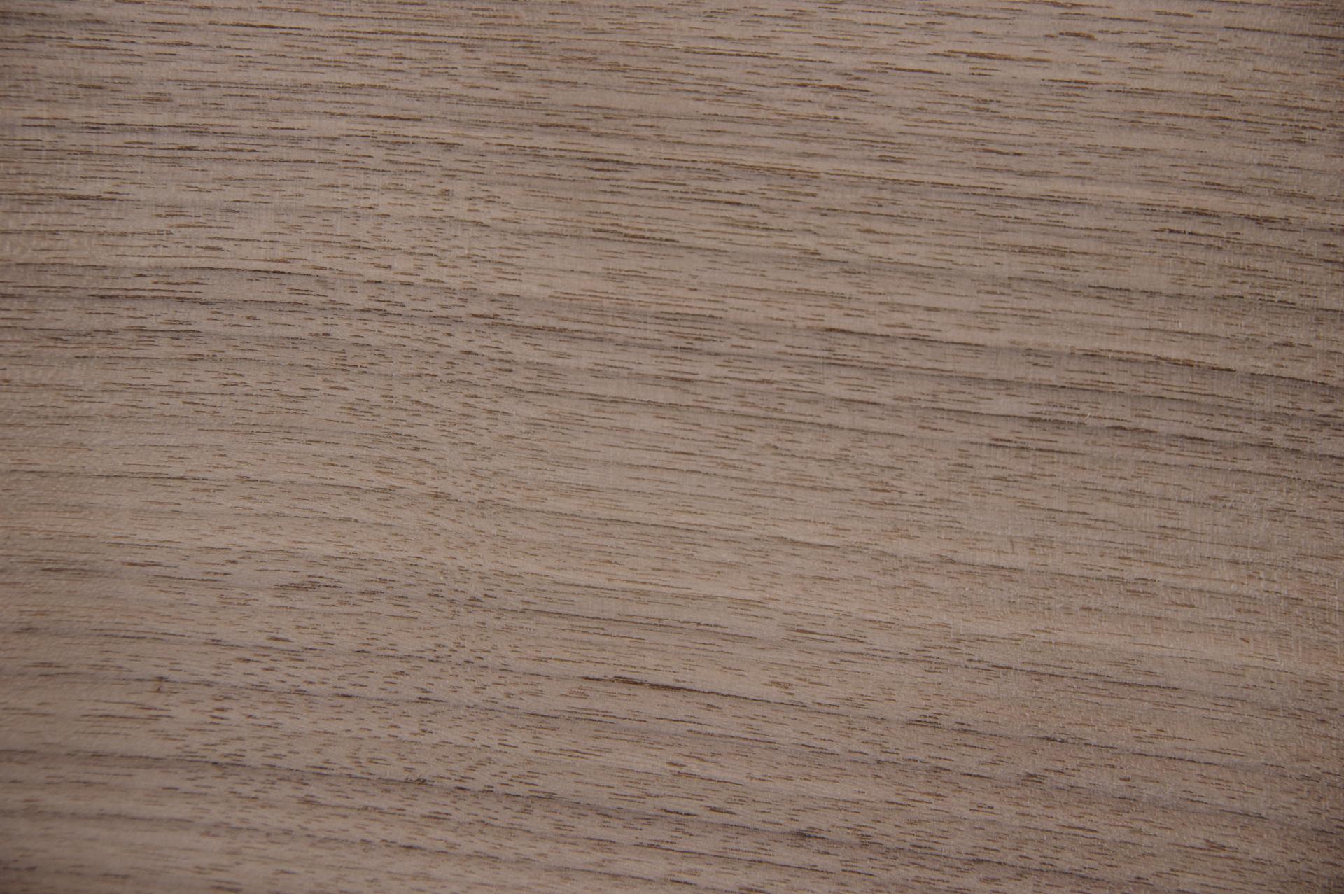 Nussbaum, amerikanischer -Furnier (0,6mm) - 2,36m² (32Stk. x 59cm x 12,5cm)