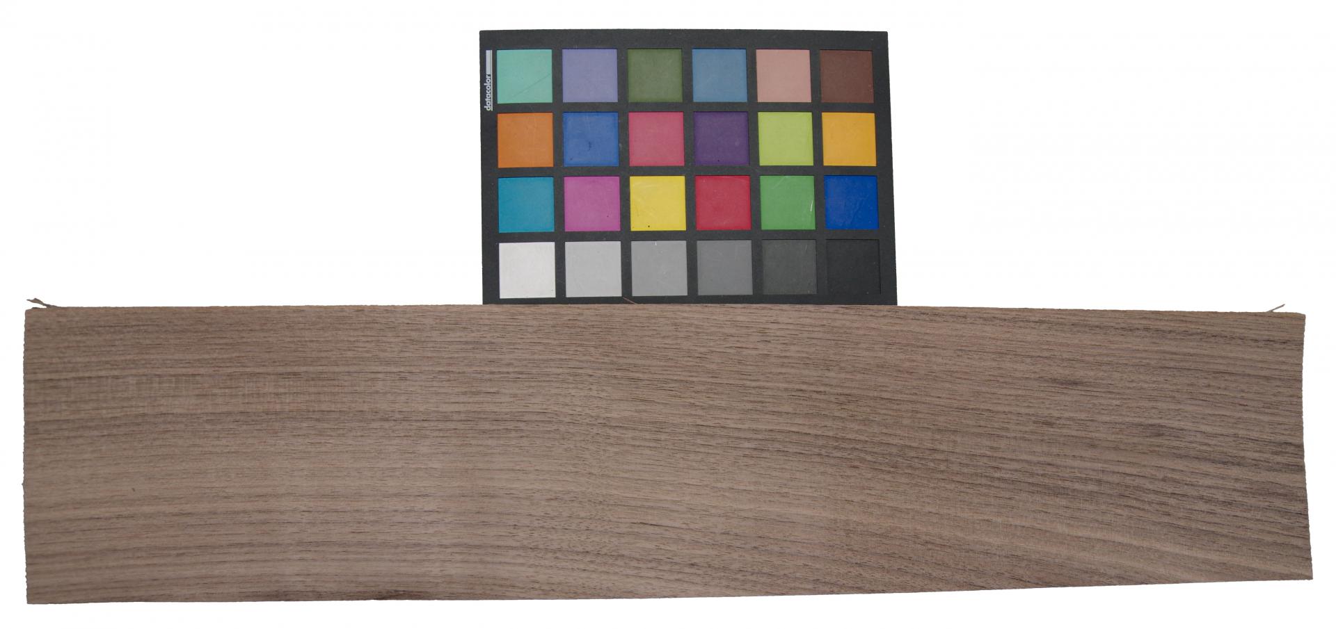 Nussbaum, amerikanischer -Furnier (0,6mm) - 2,36m² (32Stk. x 59cm x 12,5cm)