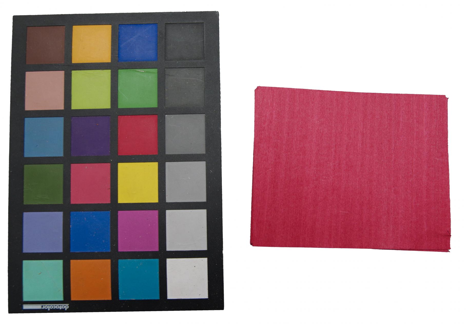 Tulipier, rot gefärbtes -Furnier (0,6mm) - 0,19m² (16Stk. x 10cm x 12cm)