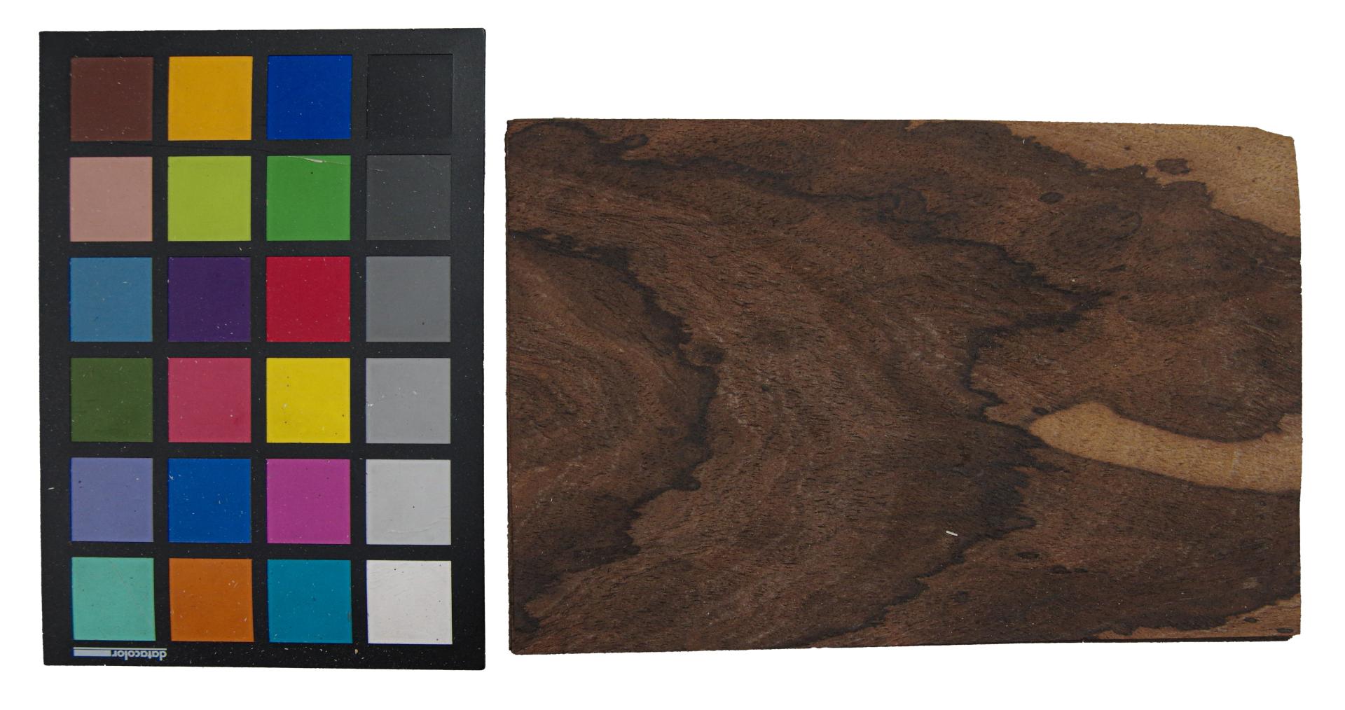 Ziricote -Furnier (0,6mm) - 0,38m² (11Stk. x 23cm x 15cm)