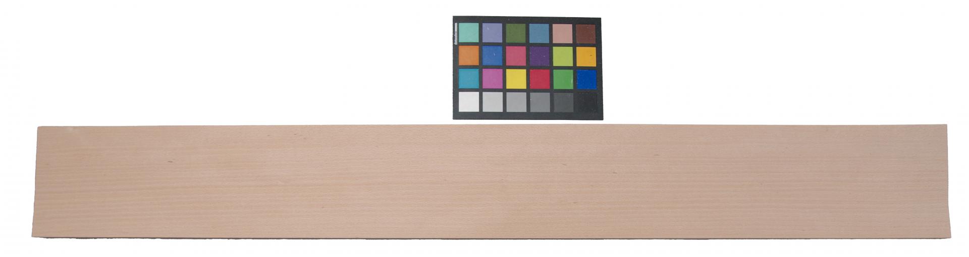 Beech, - veneer (0,6mm) - 3,93m² (24pcs. x 117cm x 14cm)