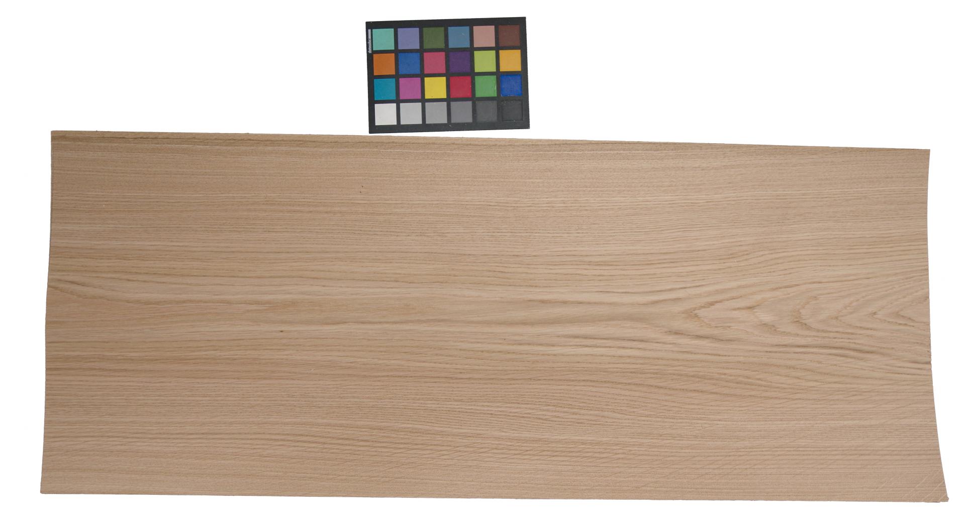 Eiche, europäische -Furnier (2,4mm) - 2,58m² (6Stk. x 105cm x 41cm)