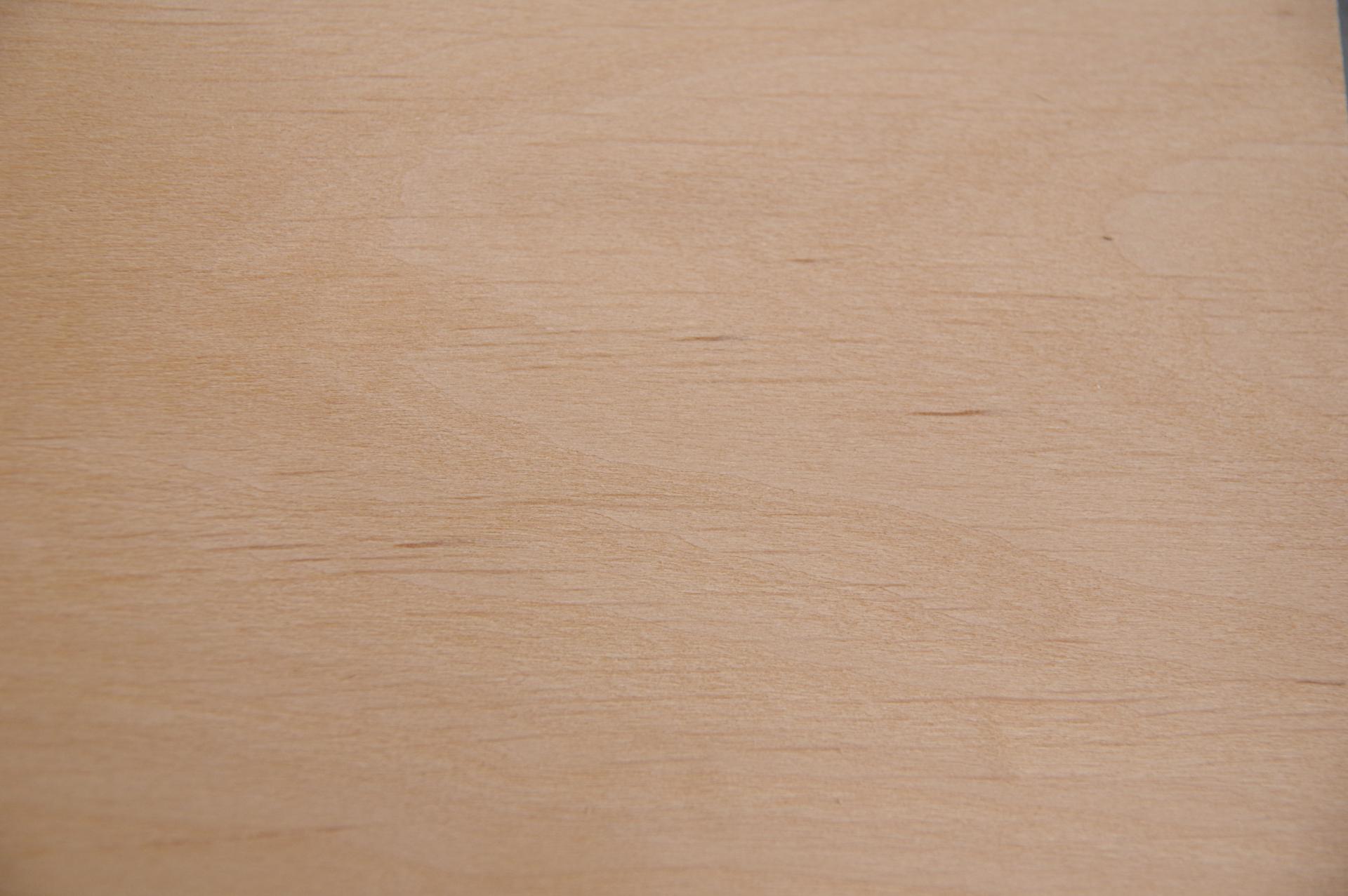 Alder, - veneer (0,6mm) - 0,49m² (30pcs. x 13cm x 12,5cm)