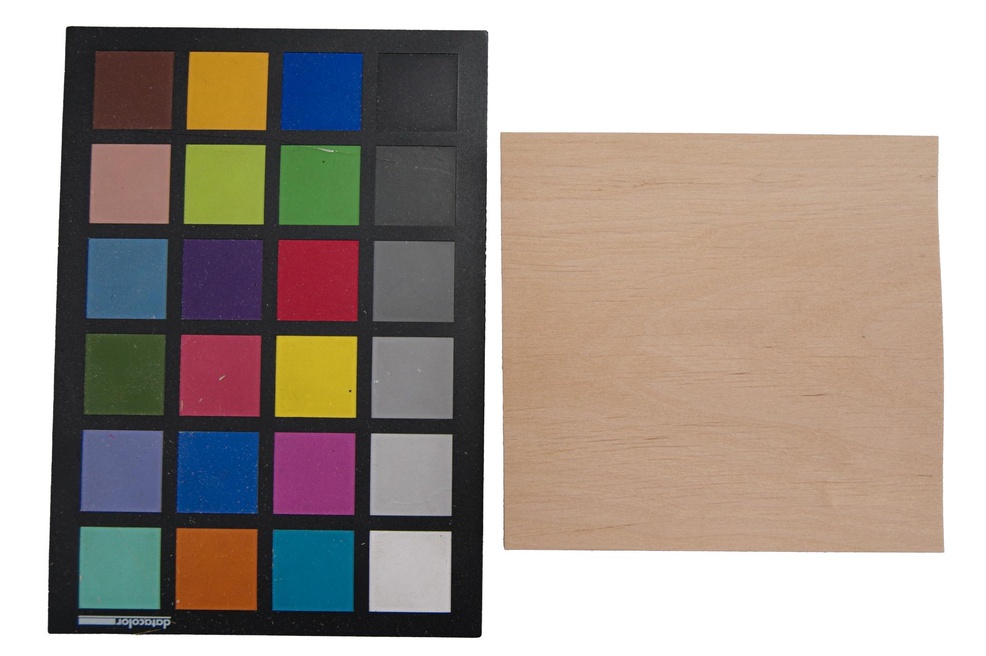 Alder, - veneer (0,6mm) - 0,49m² (30pcs. x 13cm x 12,5cm)