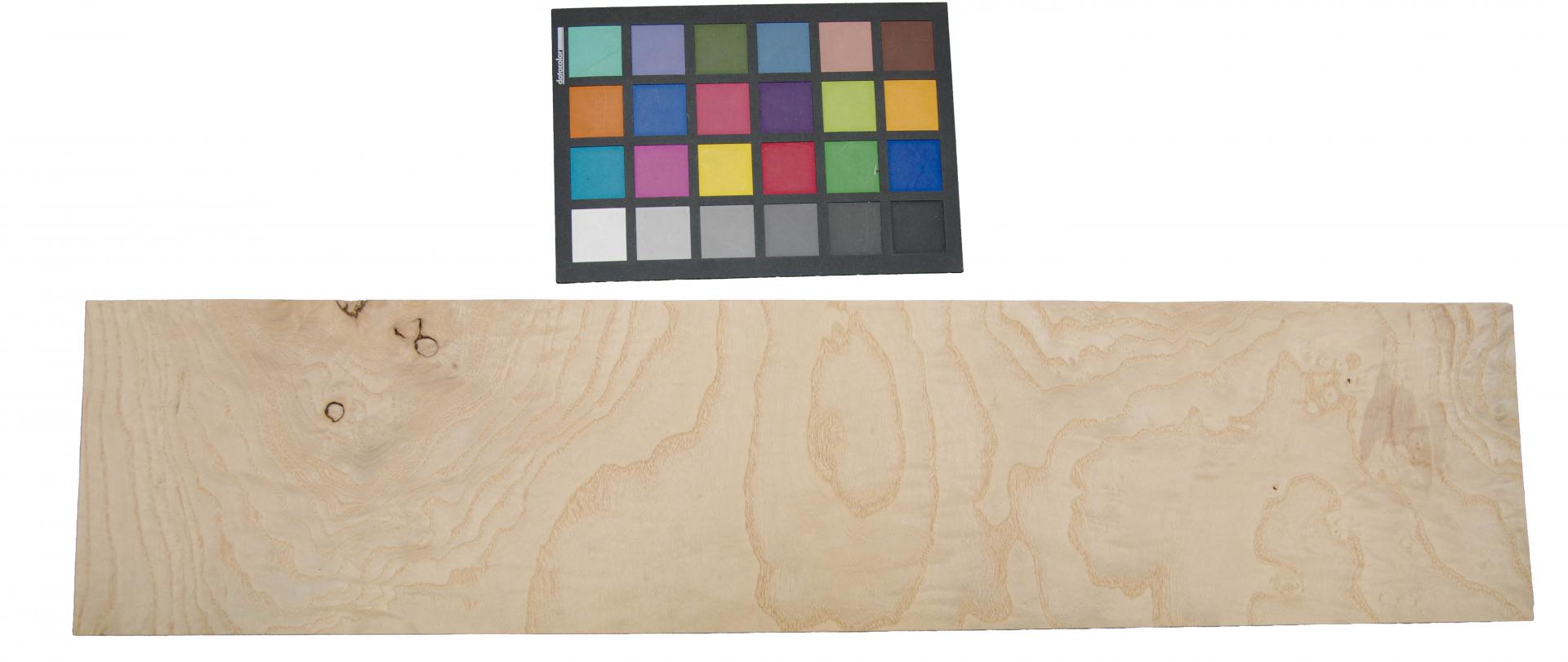 White Ash Burl, - veneer (0,6mm) - 2,11m² (21pcs. x 67cm x 15cm)