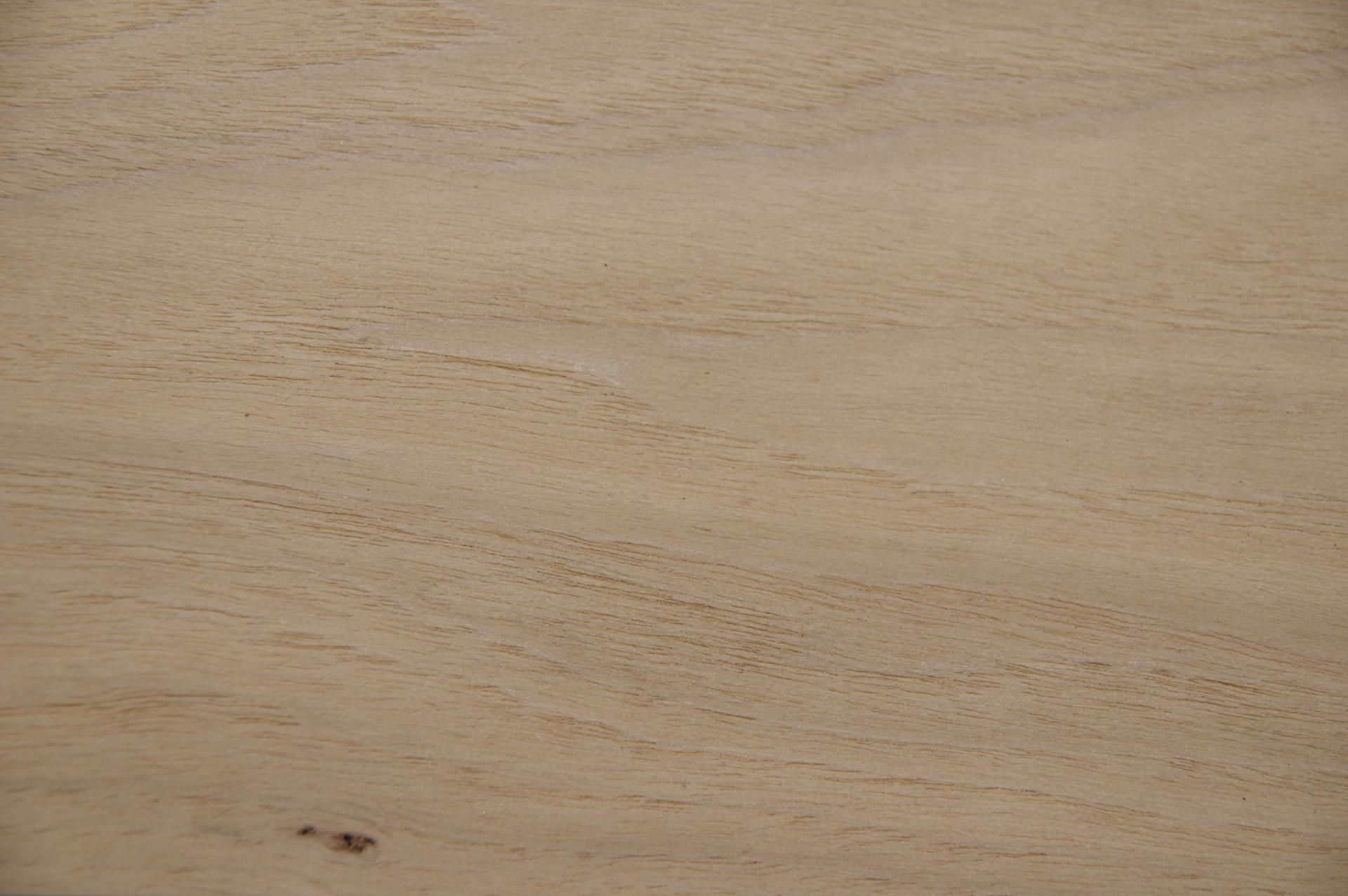 Nussbaum, europäischer -Furnier (0,9mm) - 0,38m² (7Stk. x 49cm x 11cm)