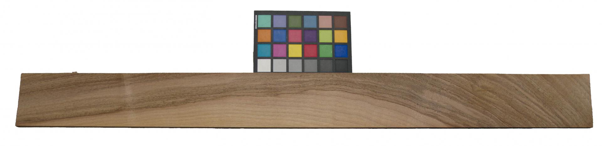European Walnut, - veneer (1,4mm) - 1,38m² (12pcs. x 115cm x 10cm)