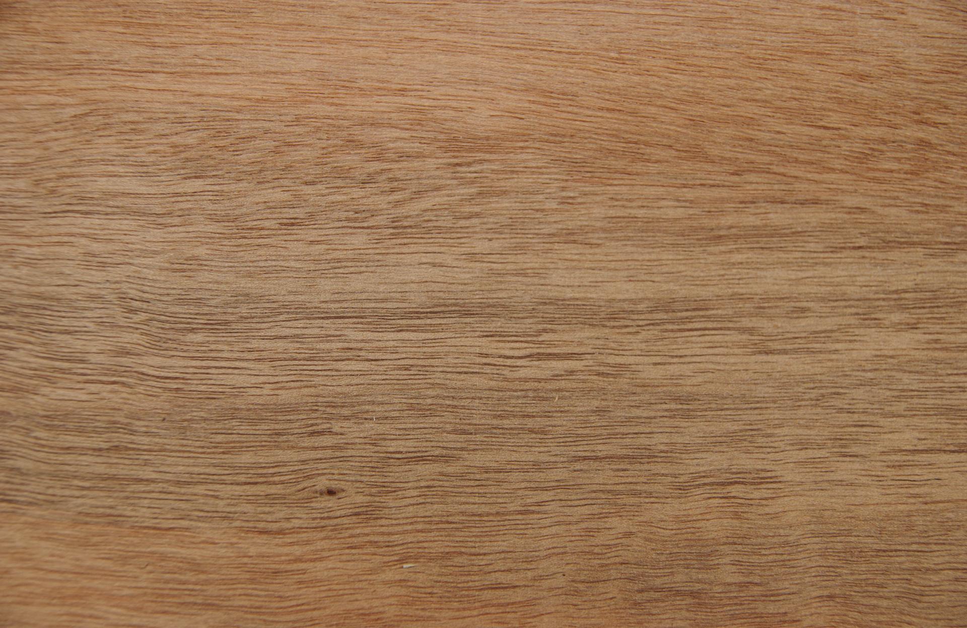 Ovangkol/ Amazakoue -Furnier (0,6mm) - 7,88m² (30Stk. x 202cm x 13cm)