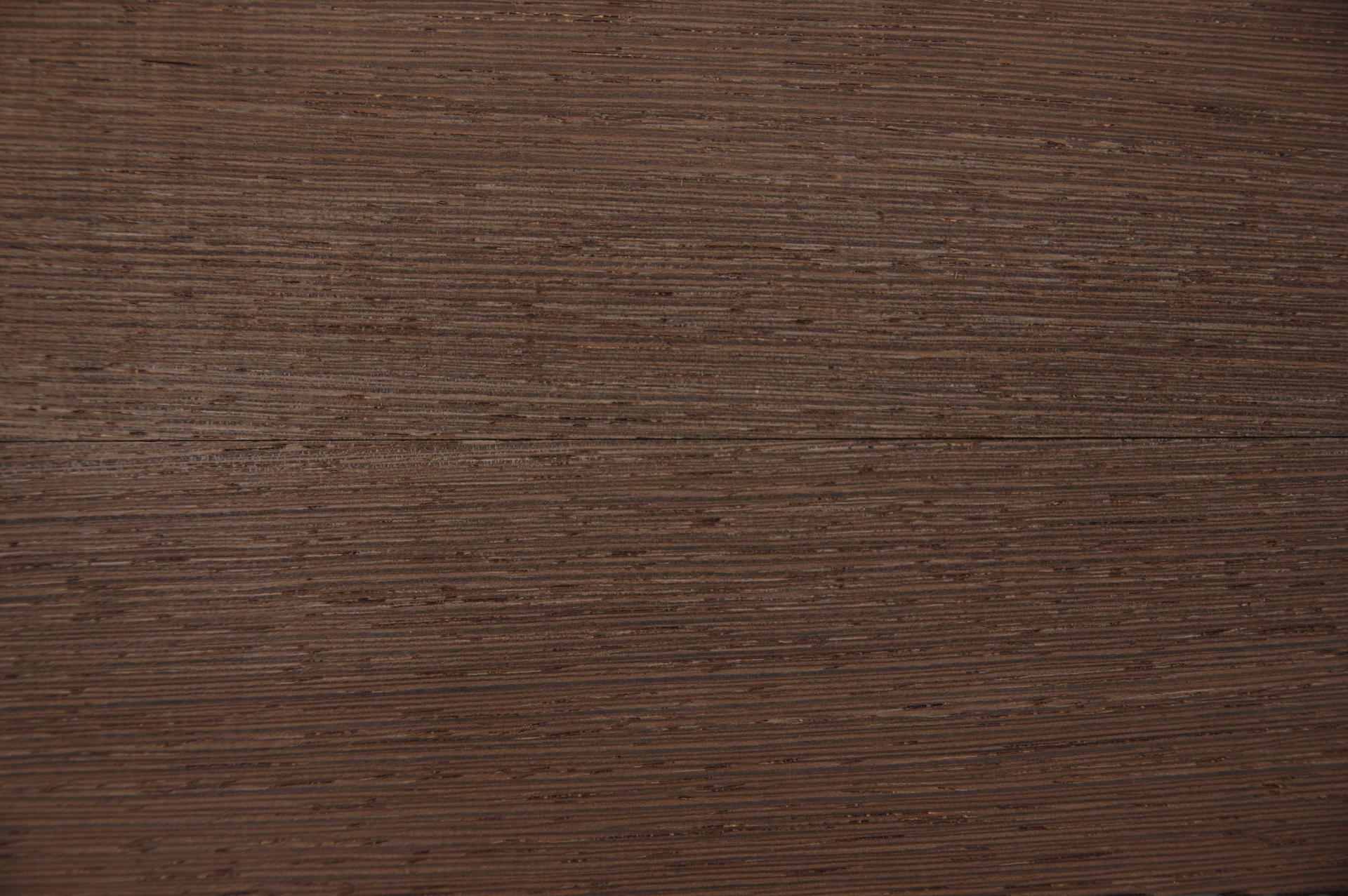 Wenge -Furnier (0,6mm) - 0,82m² (15Stk. x 68cm x 8cm)