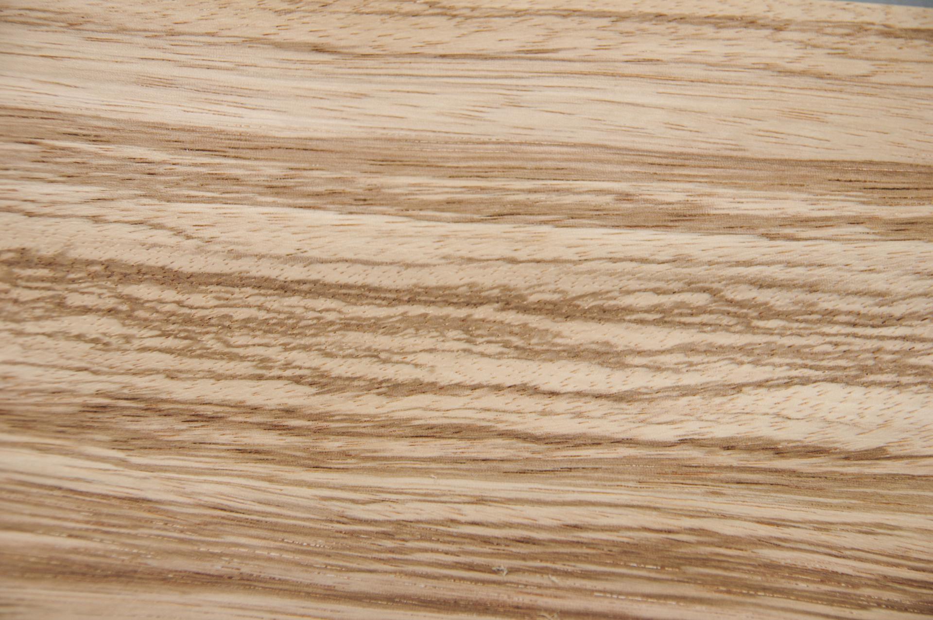 Zebrano -Furnier (0,6mm) - 2,38m² (24Stk. x 90cm x 11cm)