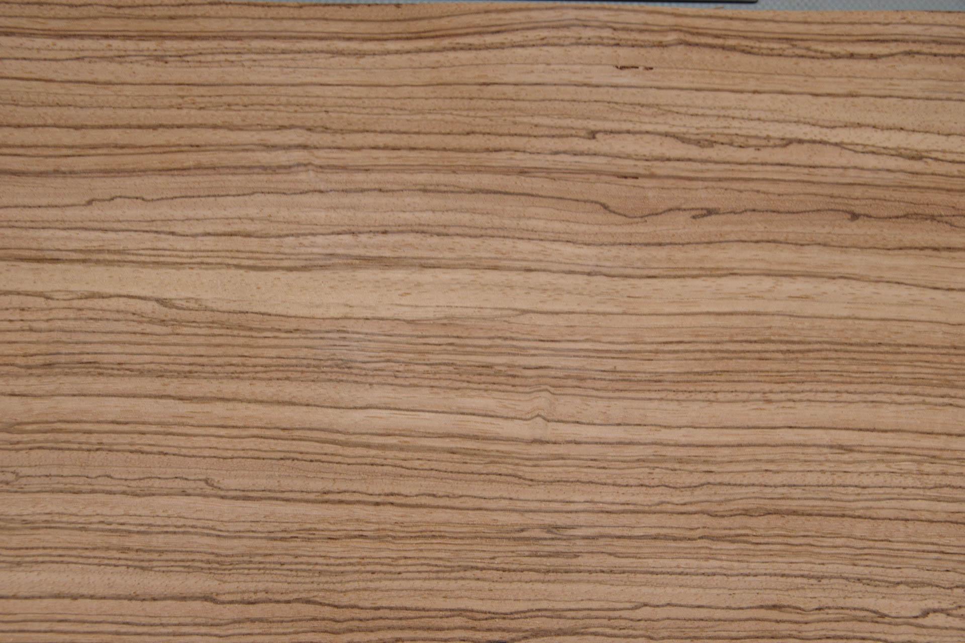 Zebrawood, - veneer (0,6mm) - 6,04m² (24pcs. x 129cm x 19,5cm)