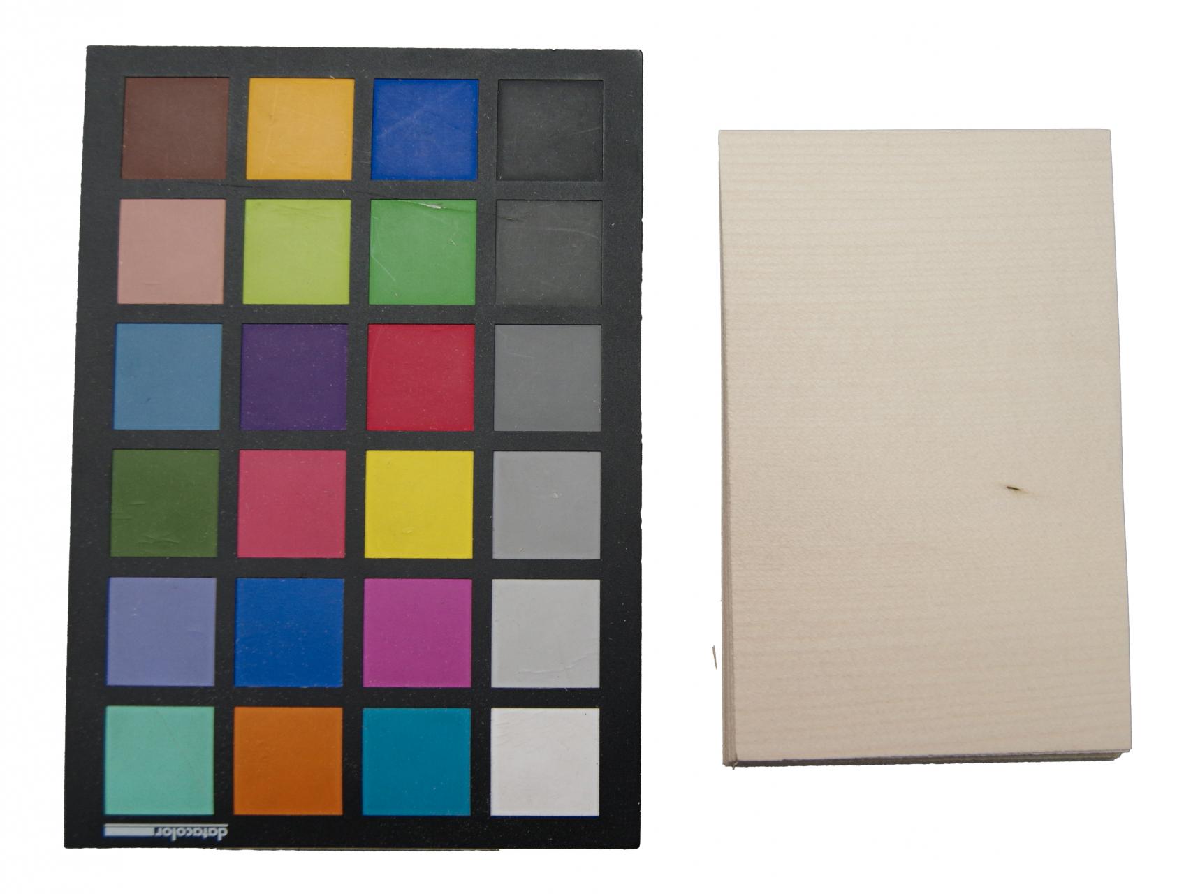 Ahorn, europäischer -Furnier (0,6mm) - 0,39m² (30Stk. x 9cm x 14,5cm)