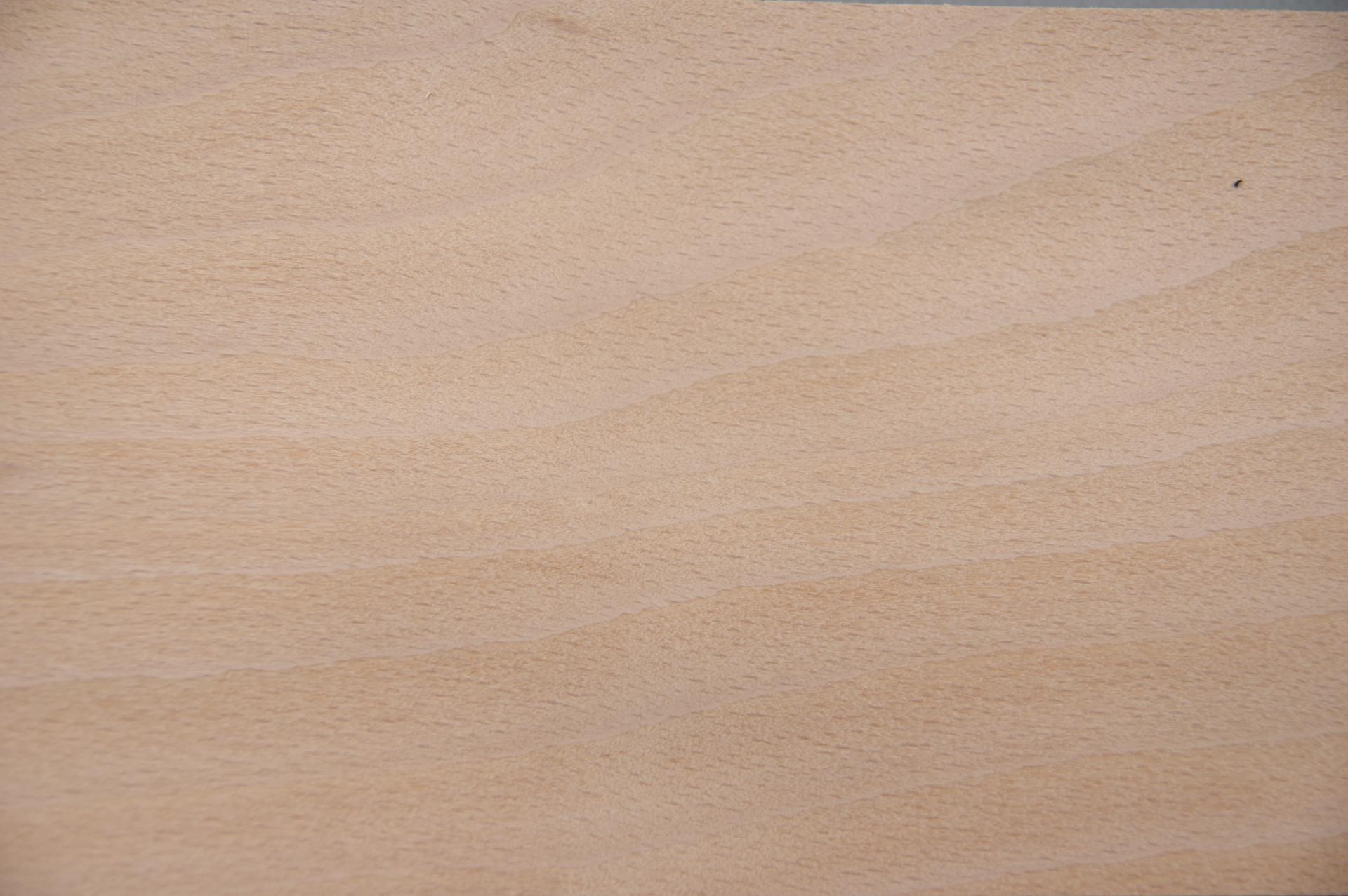 Buche -Furnier (0,6mm) - 1,57m² (22Stk. x 68cm x 10,5cm)