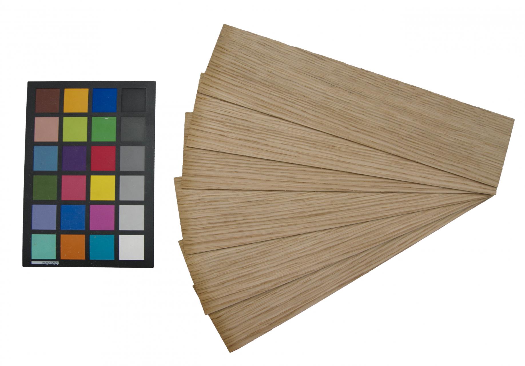 Eiche, europäische -Furnier (2,4mm) - 0,14m² (6Stk. x 33cm x 7cm)