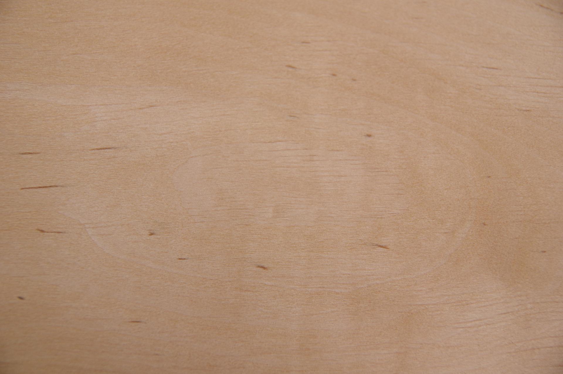Alder, - veneer (0,6mm) - 0,54m² (18pcs. x 15cm x 20cm)