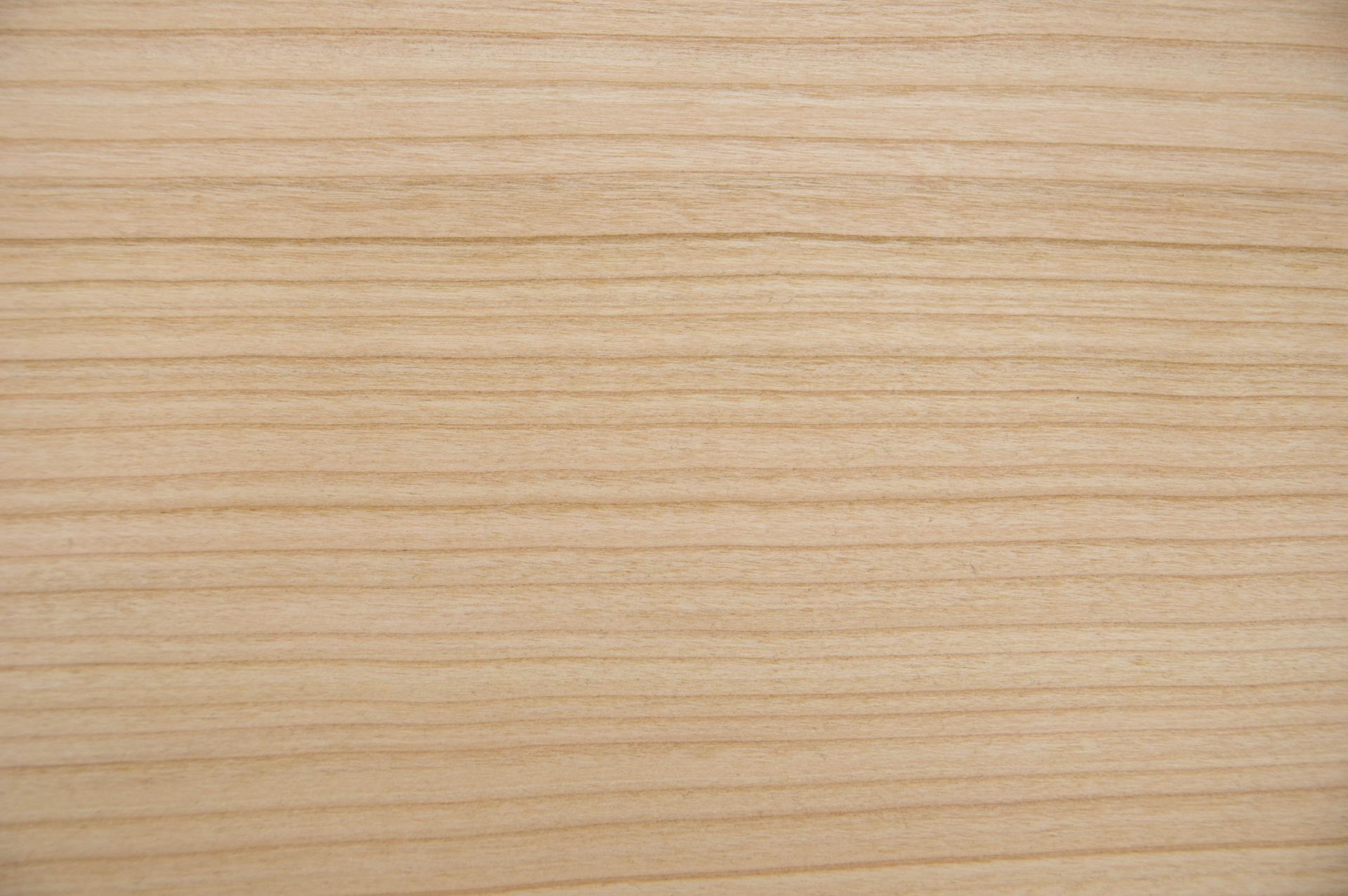 European Cherry, - veneer (0,9mm) - 3,82m² (16pcs. x 159cm x 15cm)