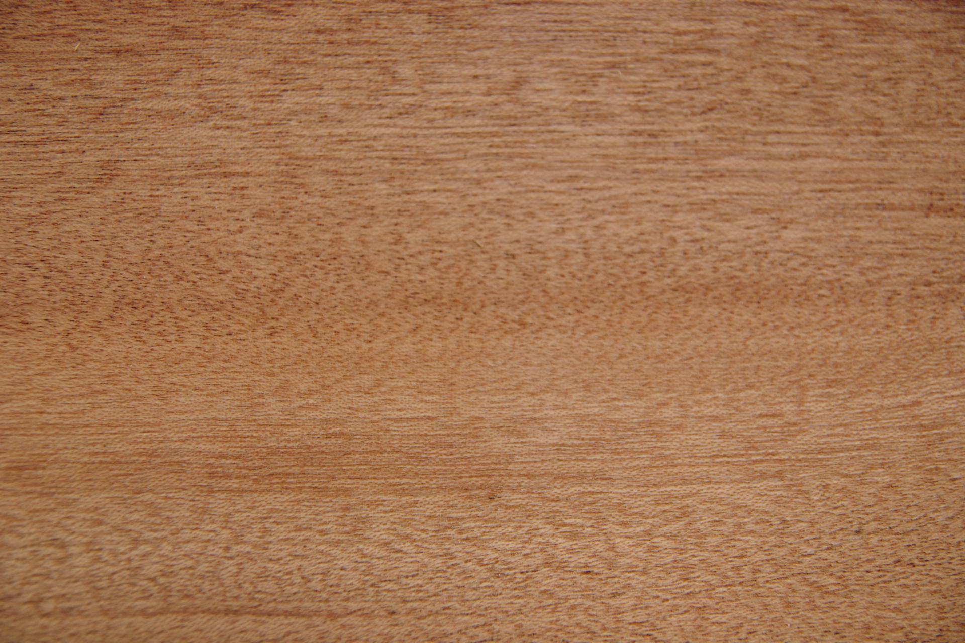 Mahogany Sapeli, - veneer (2,4mm) - 0,26m² (6pcs. x 43cm x 10cm)