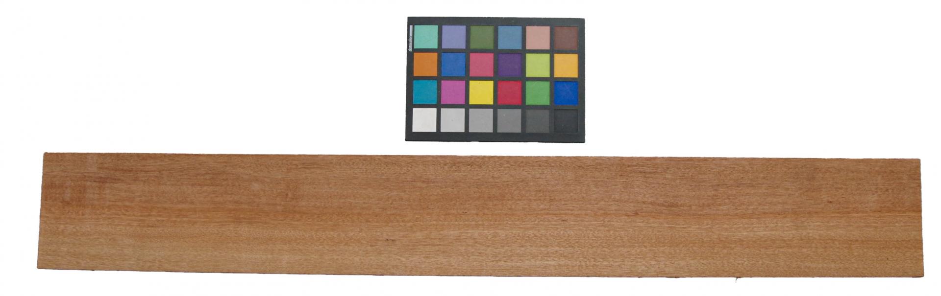 Mahagoni Sapeli -Furnier (2,4mm) - 0,81m² (9Stk. x 95cm x 9,5cm)