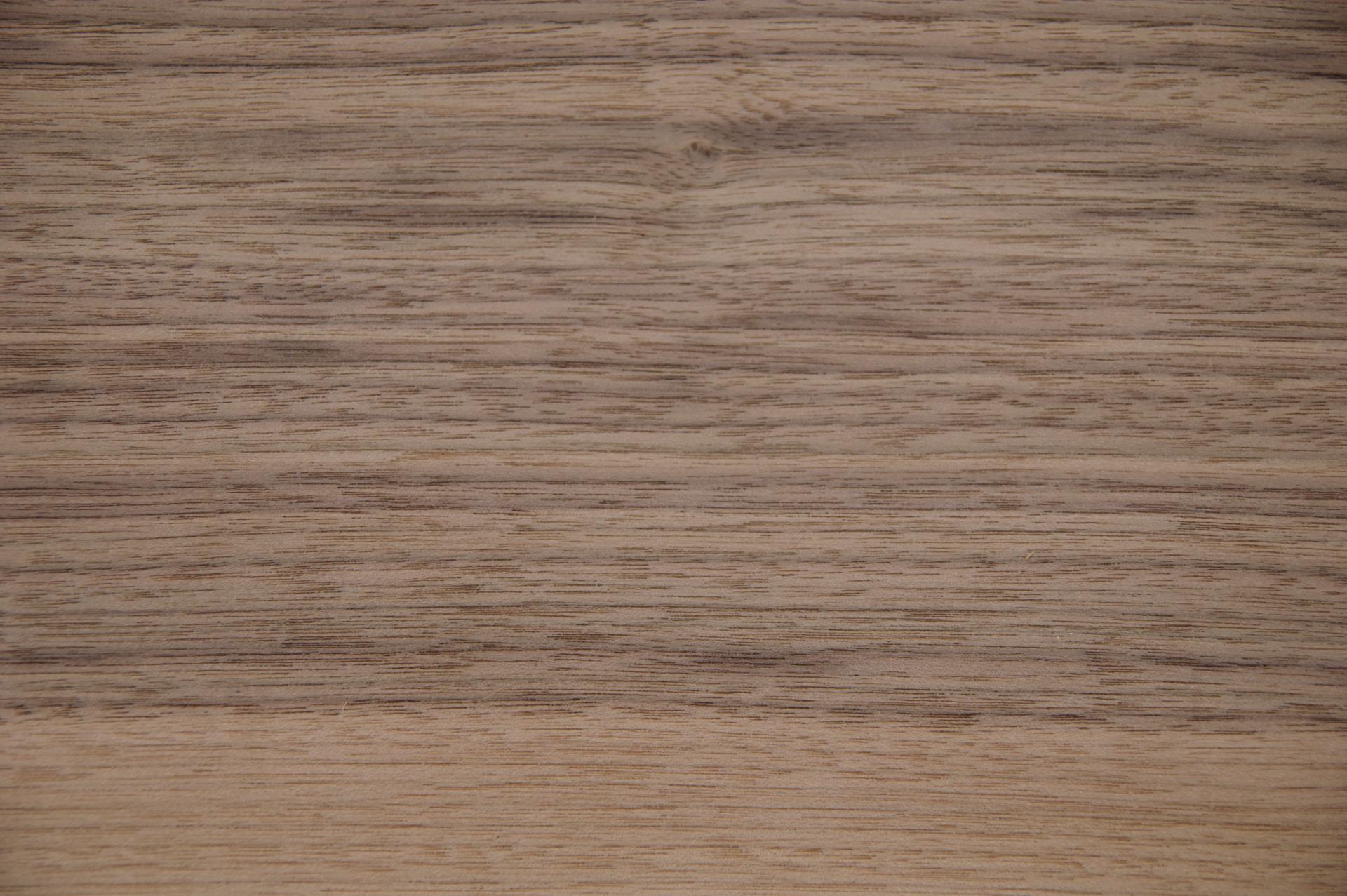 Nussbaum, amerikanischer -Furnier (0,6mm) - 6,05m² (31Stk. x 126cm x 15,5cm)