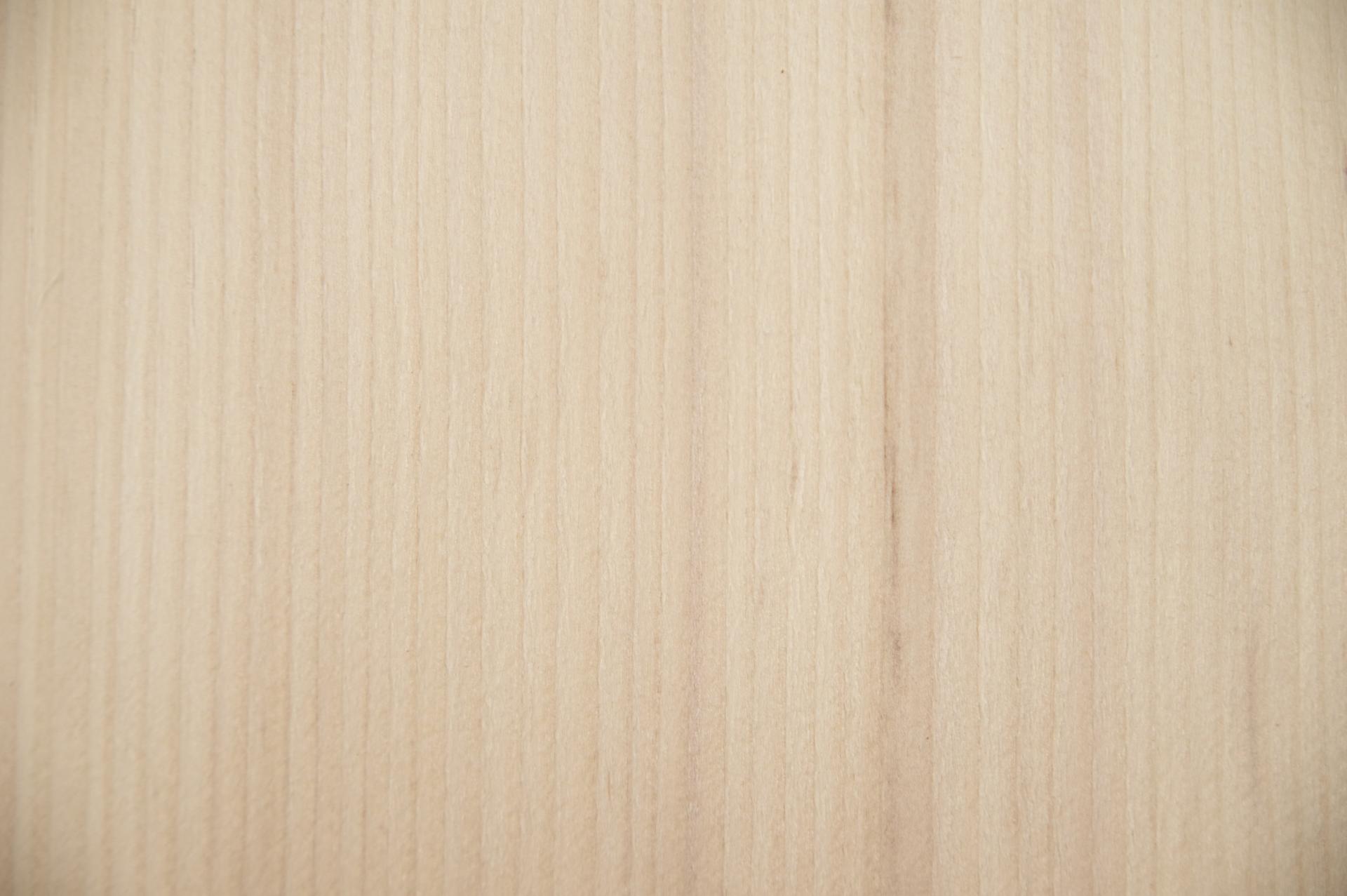 Tanne (Weiß-Tanne, Edeltanne) -Furnier (0,9mm) - 0,69m² (22Stk. x 13cm x 24cm)