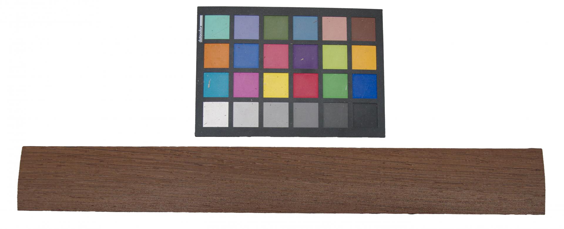 Wenge -Furnier (0,6mm) - 0,55m² (16Stk. x 53cm x 6,5cm)