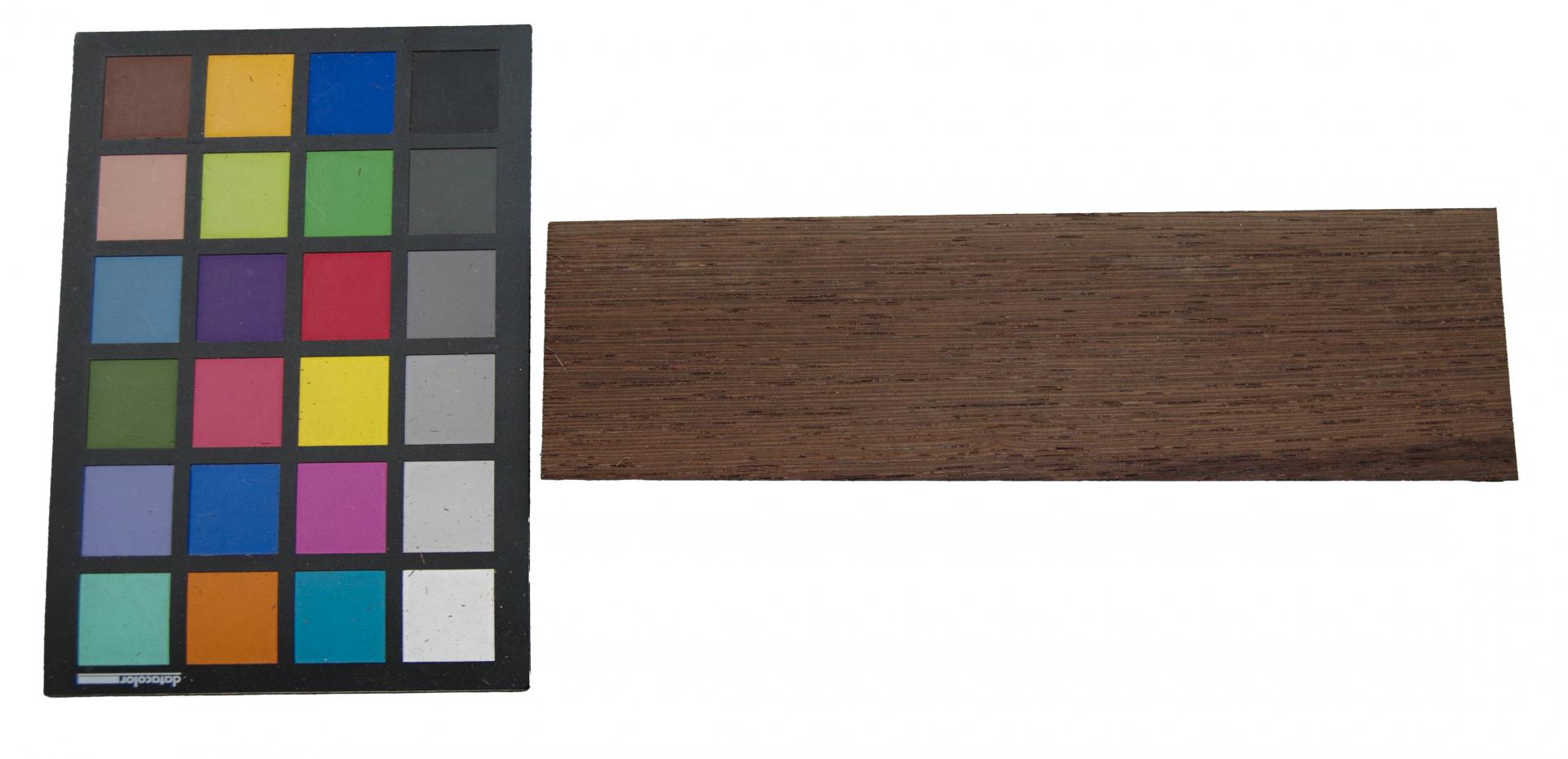 Wenge -Furnier (1,4mm) - 0,23m² (12Stk. x 27cm x 7cm)