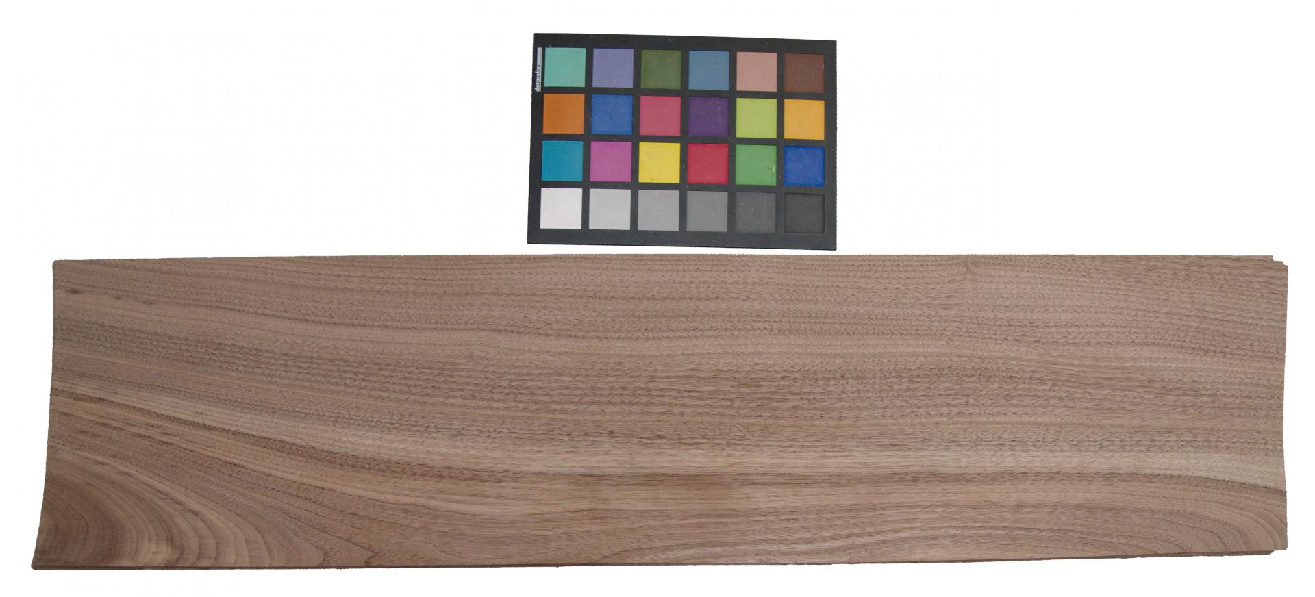 Nussbaum, amerikanischer -Furnier (1,4mm) - 1,52m² (11Stk. x 77cm x 18cm)