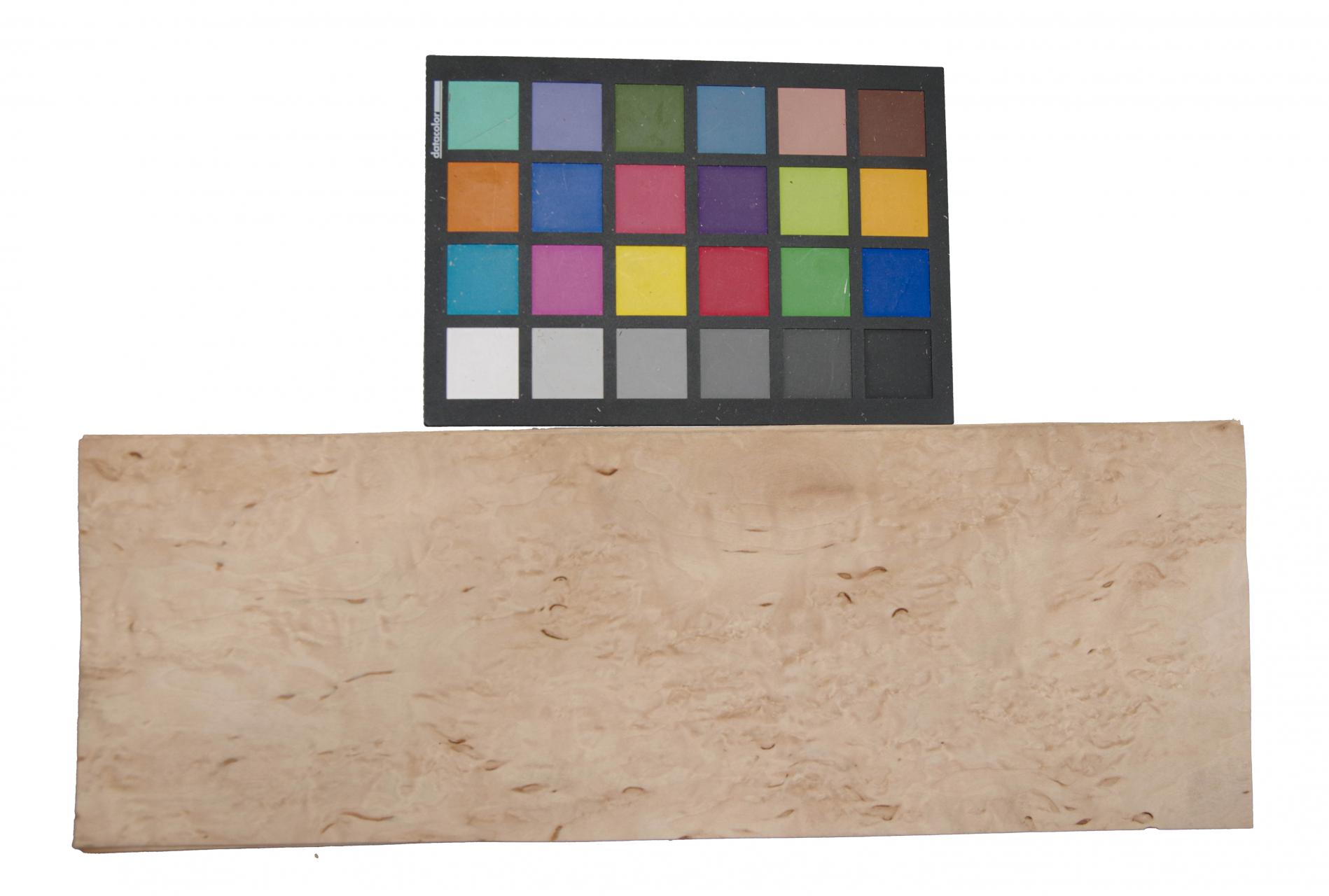 Birke Maser -Furnier (0,6mm) - 0,69m² (12Stk. x 41cm x 14cm)