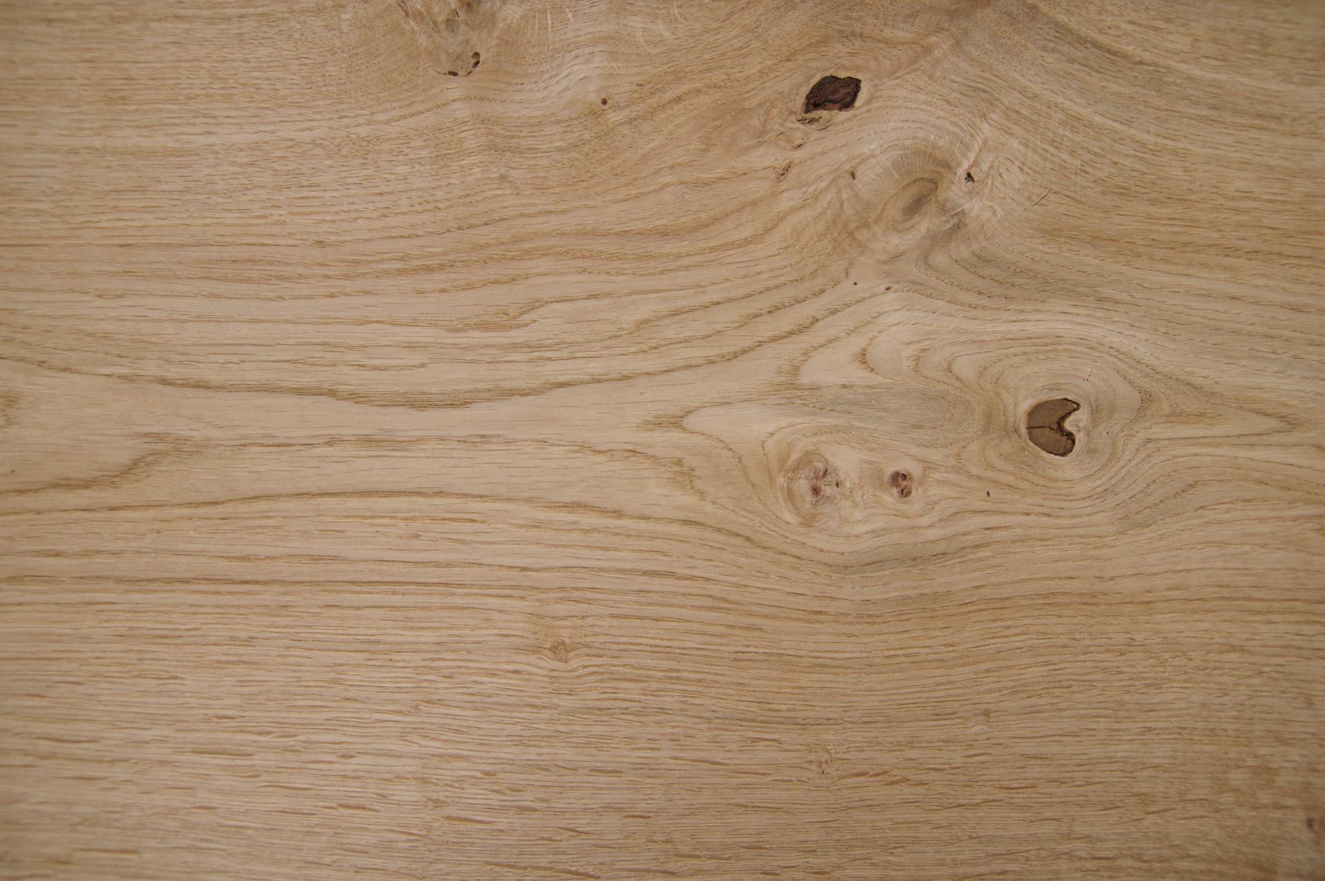 Eiche (Asteiche Wildeiche) -Furnier (0,9mm) - 5,3m² (15Stk. x 107cm x 33cm)