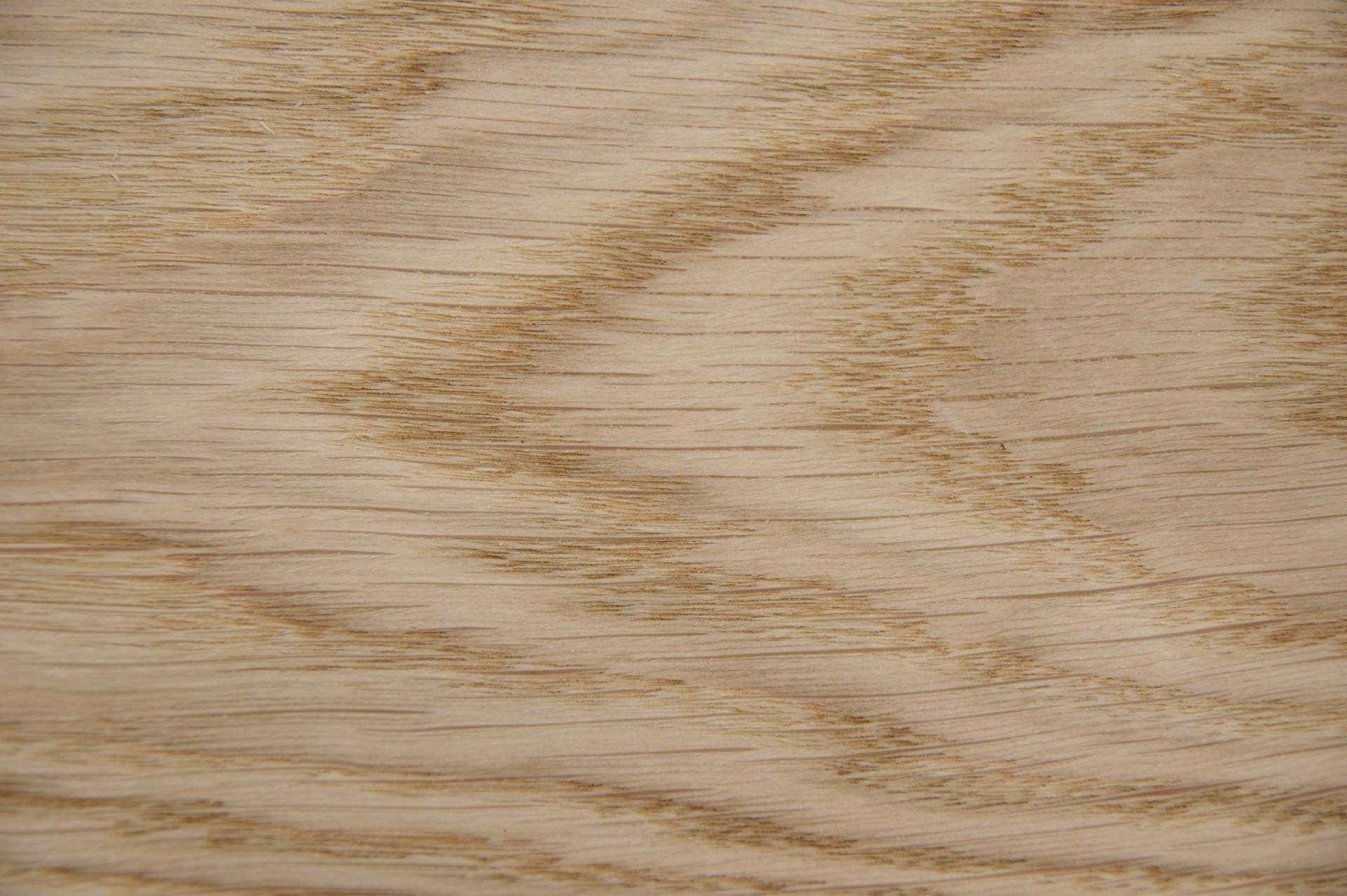 Eiche (Asteiche Wildeiche) -Furnier (0,9mm) - 0,29m² (12Stk. x 15cm x 16cm)