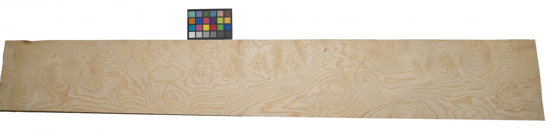 White Ash Burl, - veneer (0,6mm) - 10.93m² (15pcs. x 235cm x 31cm)