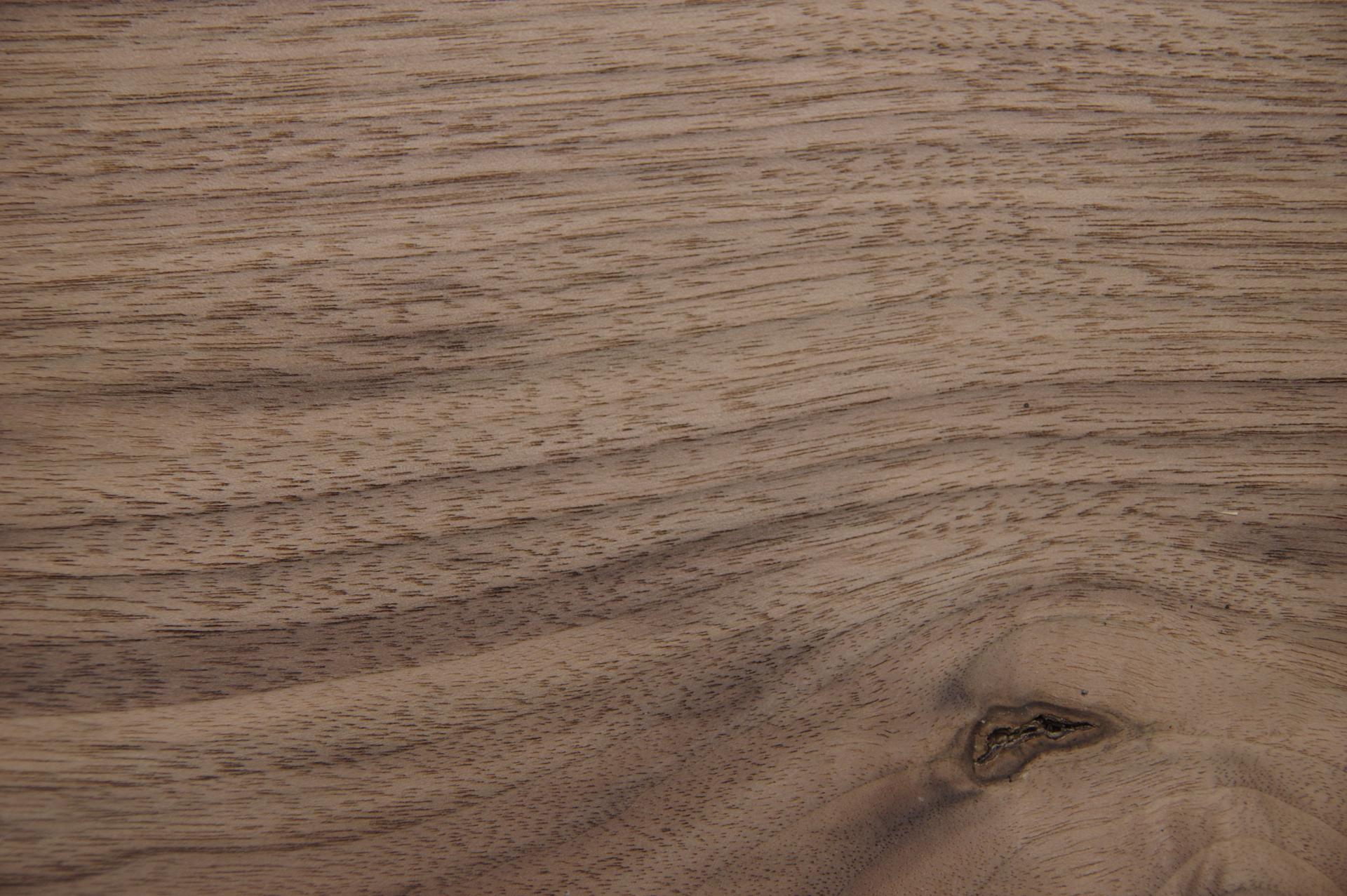 Nussbaum, amerikanischer -Furnier (0,6mm) - 2,72m² (32Stk. x 63cm x 13,5cm)