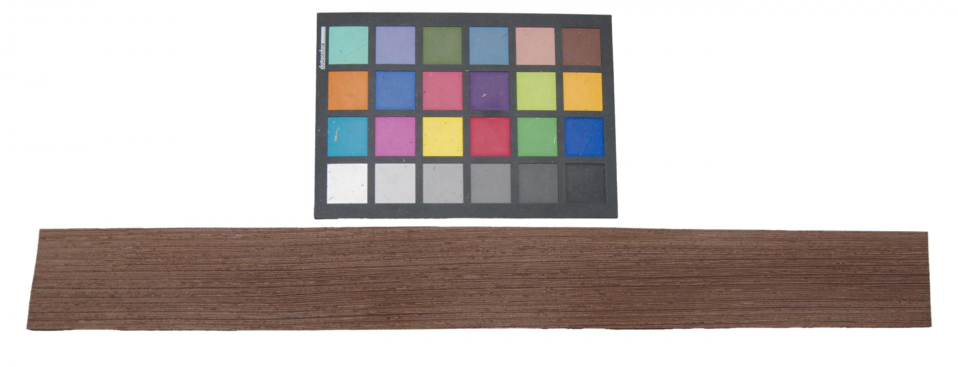 Wenge -Furnier (0,6mm) - 0,55m² (16Stk. x 57cm x 6cm)