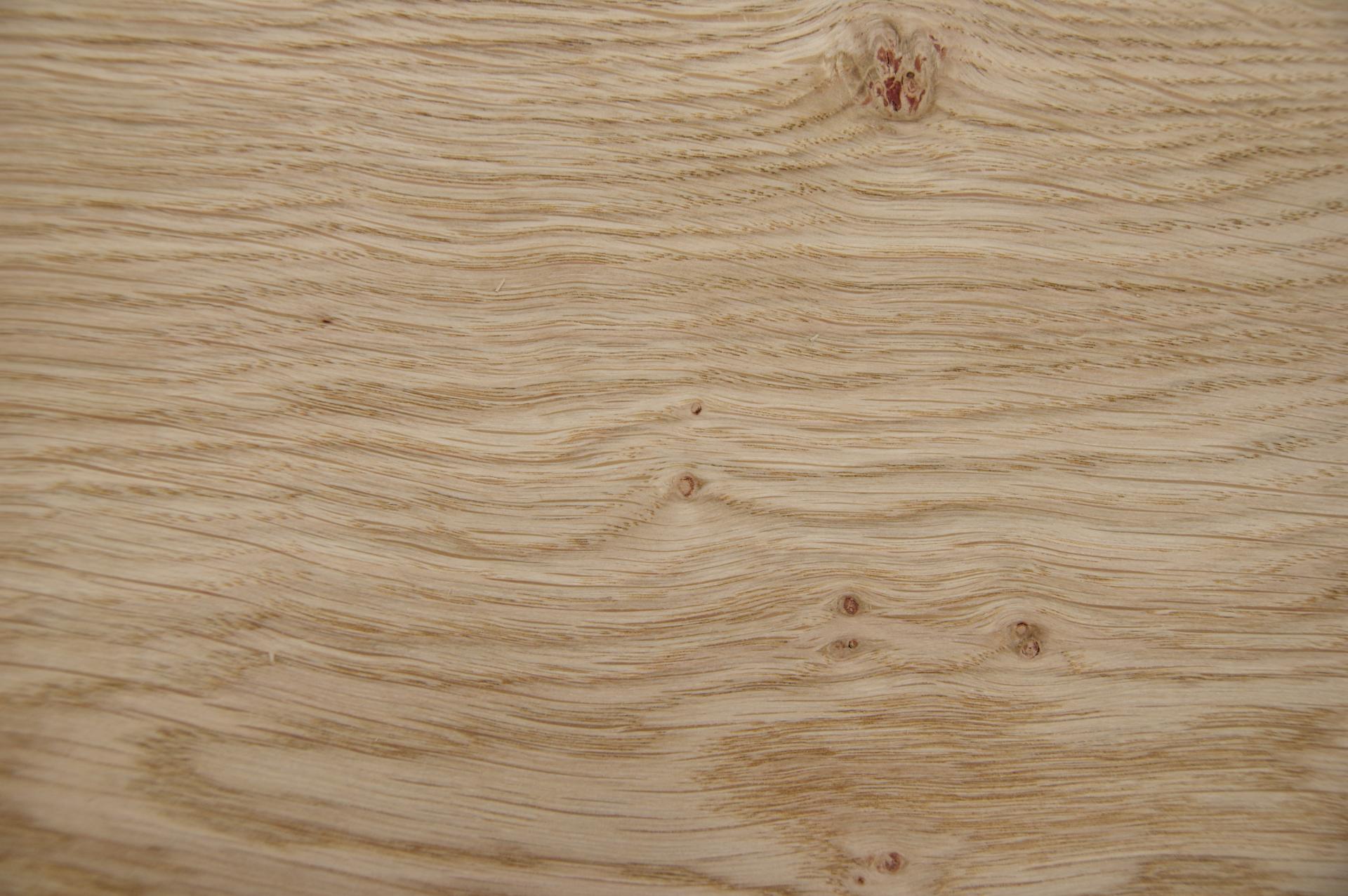 Eiche (Asteiche Wildeiche) -Furnier (0,9mm) - 0,86m² (15Stk. x 26cm x 22cm)