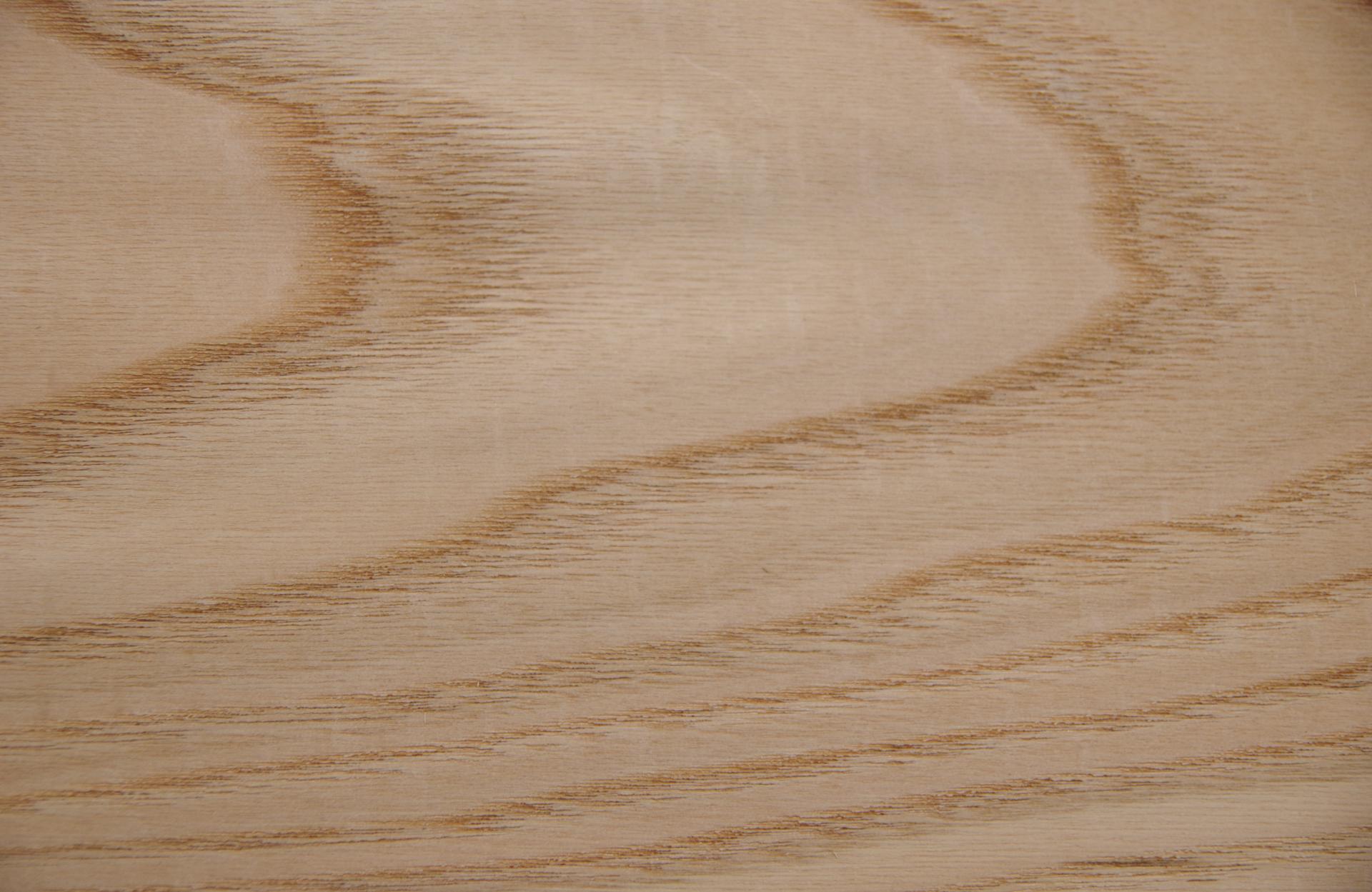 Kastanie -Furnier (0,6mm) - 0,82m² (12Stk. x 68cm x 10cm)