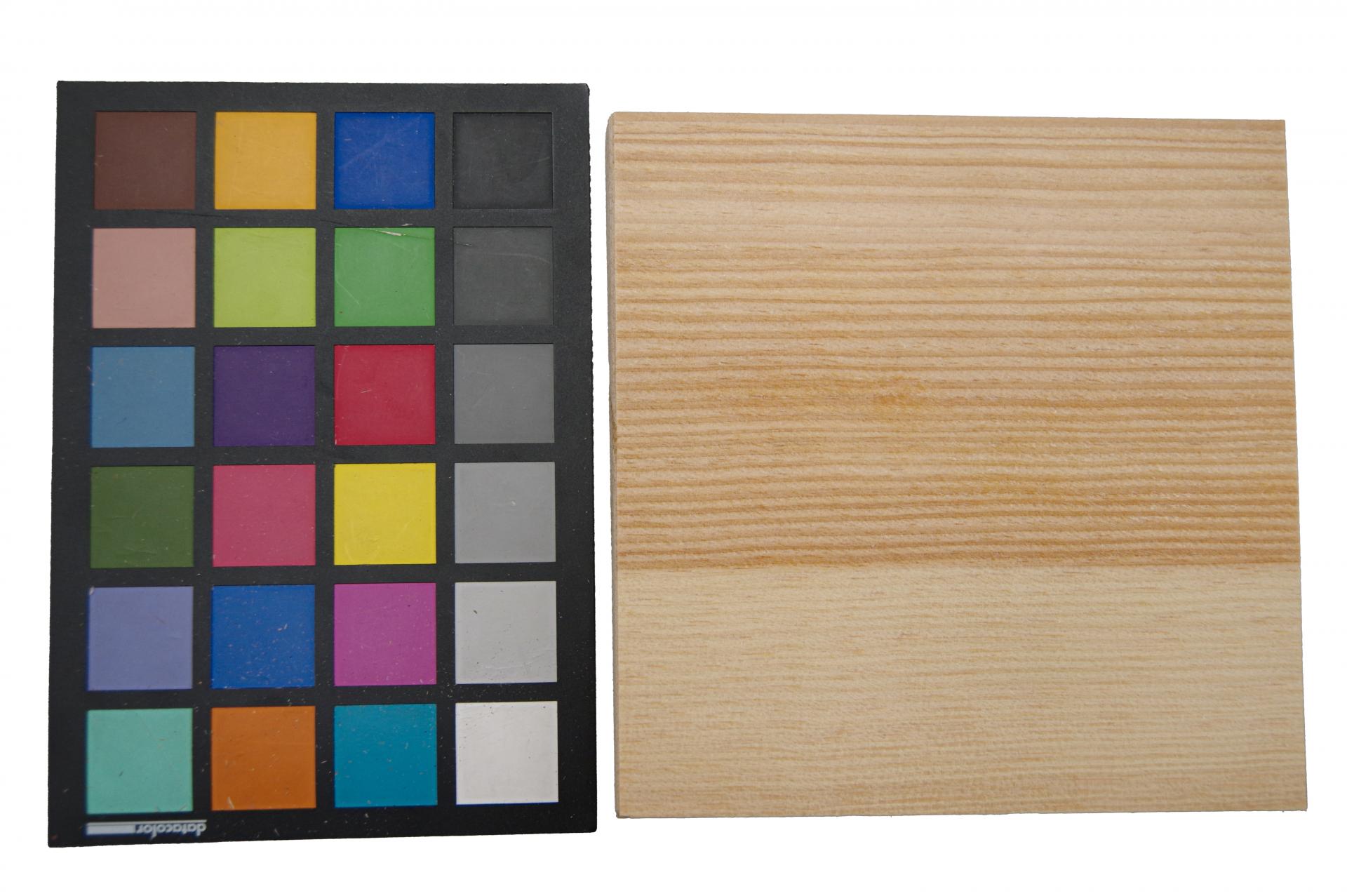 Kiefer -Furnier (0,9mm) - 0,52m² (18Stk. x 17cm x 17cm)