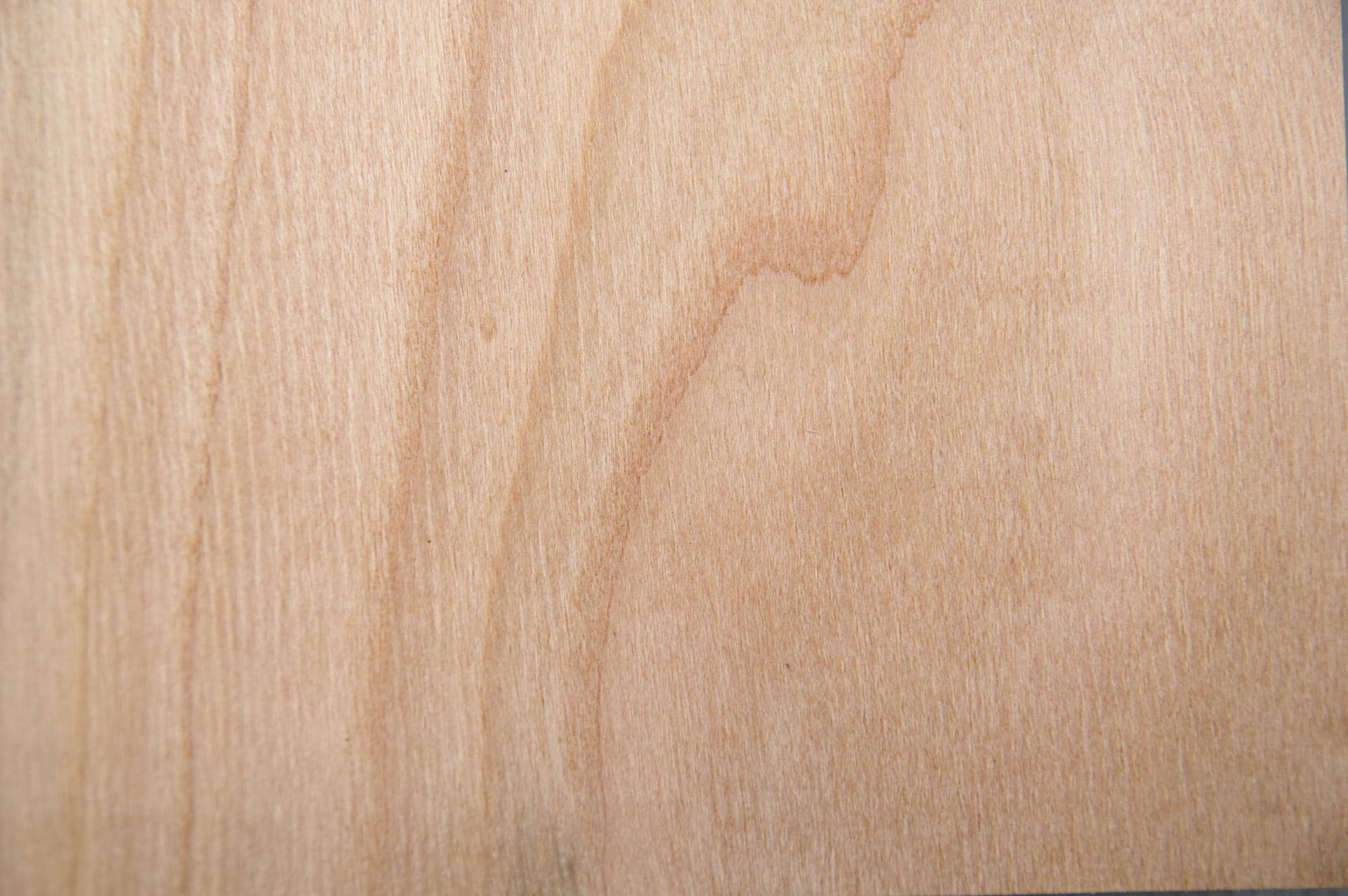 Kirschbaum, europäischer -Furnier (2,4mm) - 0,06m² (6Stk. x 8cm x 12cm)