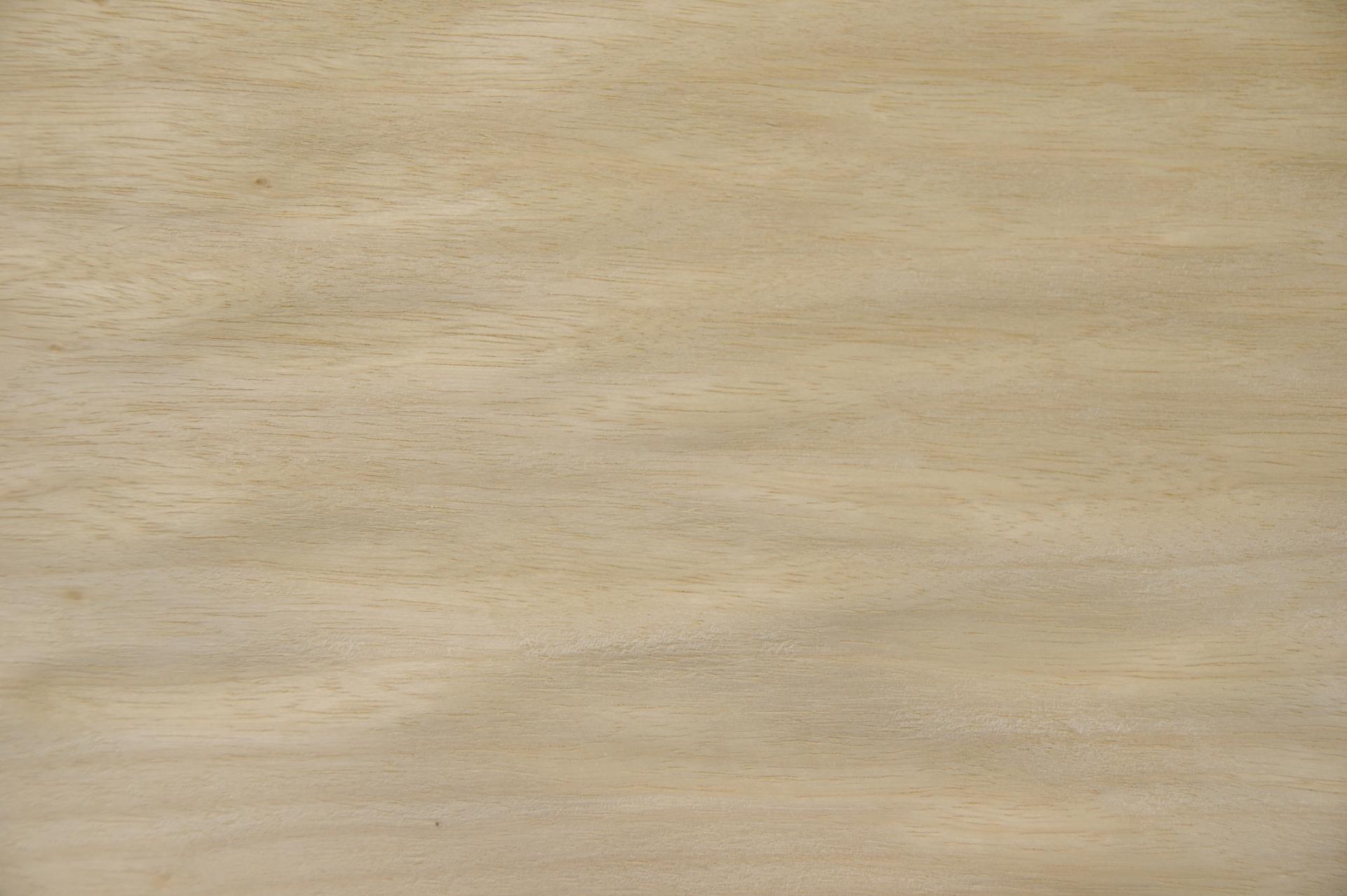 Limba -Furnier (0,6mm) - 14,71m² (32Stk. x 209cm x 22cm)