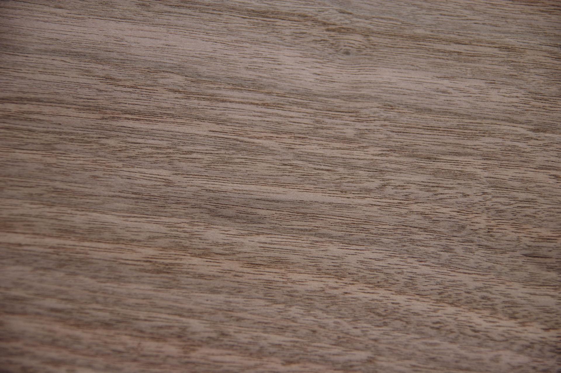 Nussbaum, amerikanischer -Furnier (0,6mm) - 0,74m² (22Stk. x 24cm x 14cm)