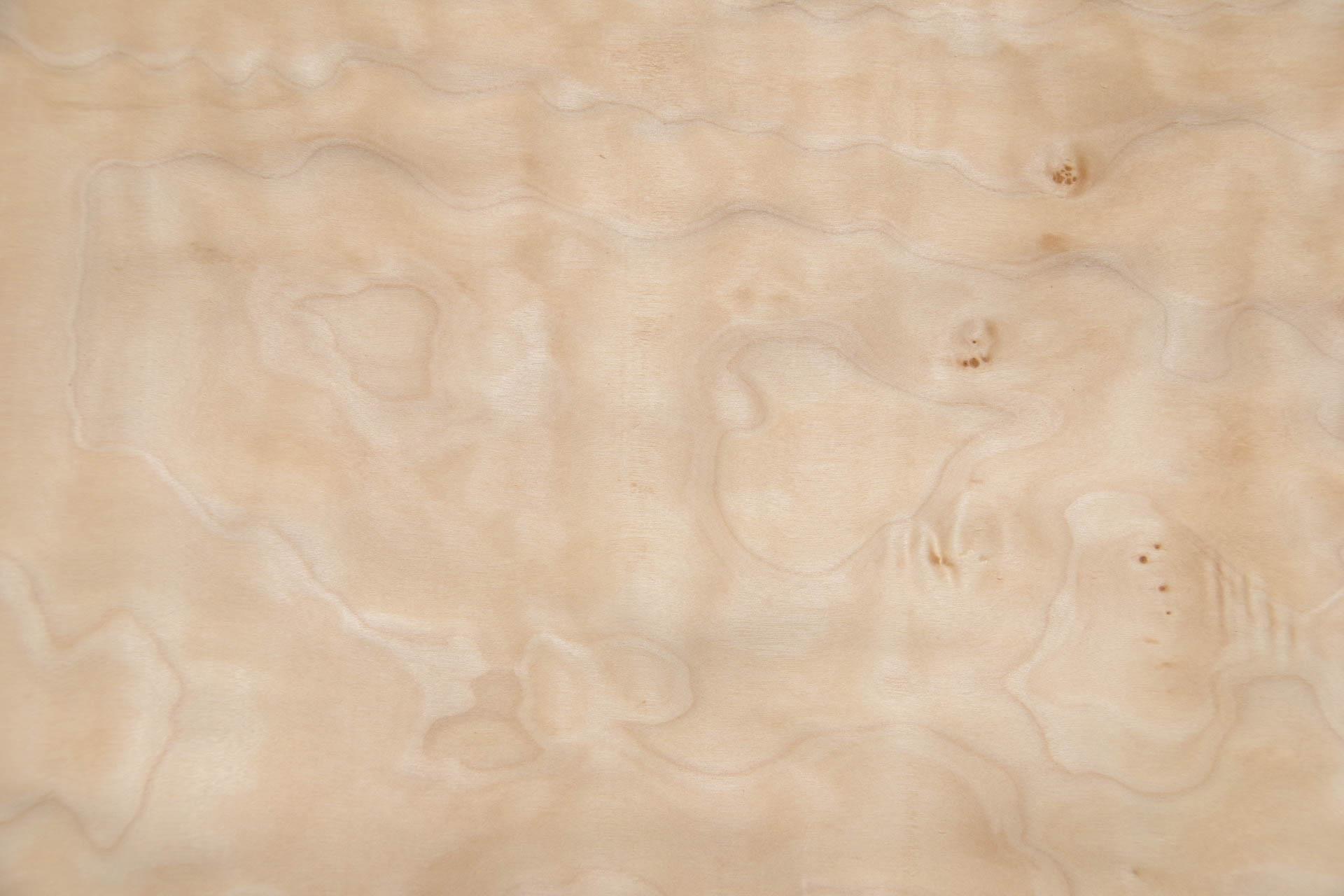 Quilted Maple, - veneer (0,6mm) - 3,71m² (13pcs. x 62cm x 46cm)