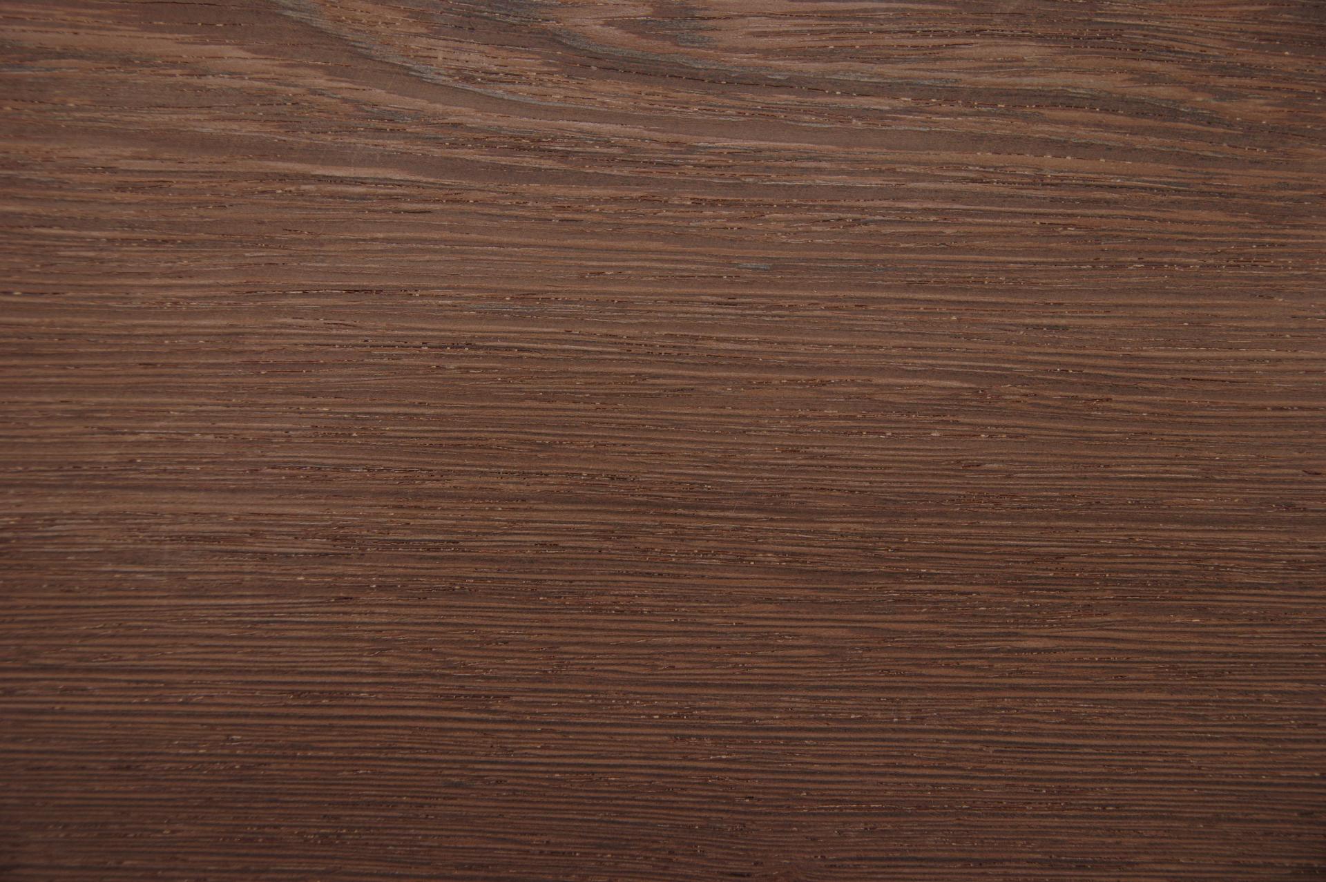 Wenge, - veneer (0,6mm) - 1,04m² (12pcs. x 47cm x 18,5cm)